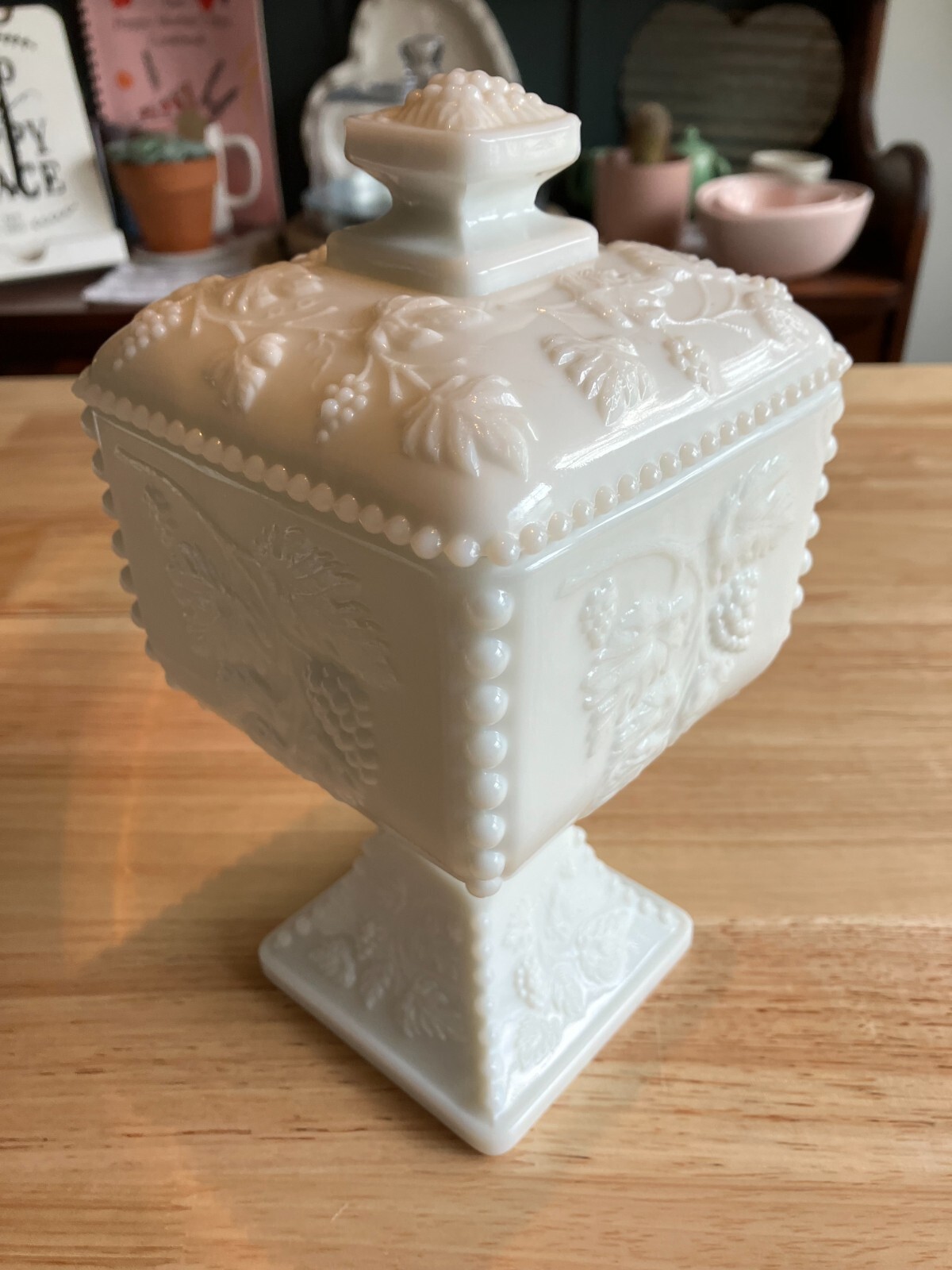 Vintage Westmoreland White Milk Glass Beaded Edge Wedding Pedestal Compote w Lid