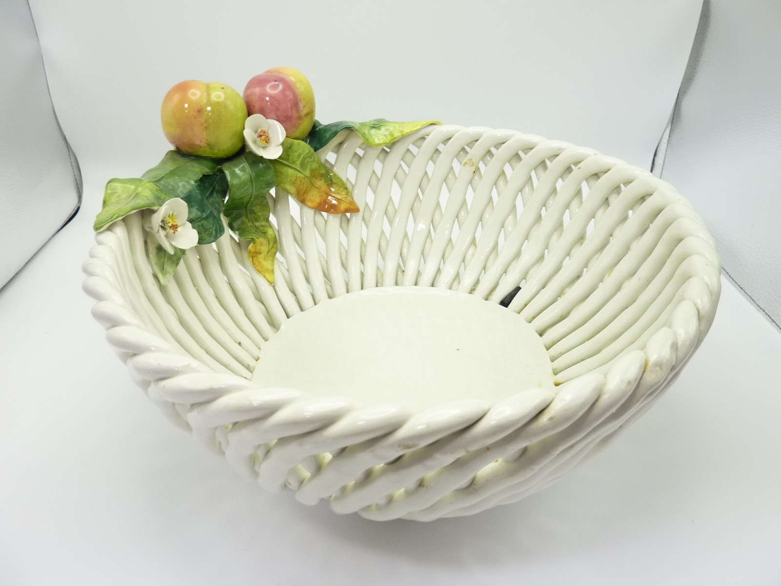 ROUND IMPORTED Ceramic Open Weave Basket Bowl 13” W X 5.5 ” Tall ITALY