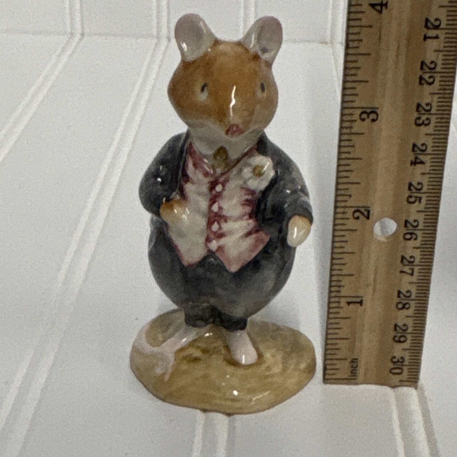 Vintage Royal Doulton Brambly Hedge Dusty Dogwood Mouse Figurine 1982