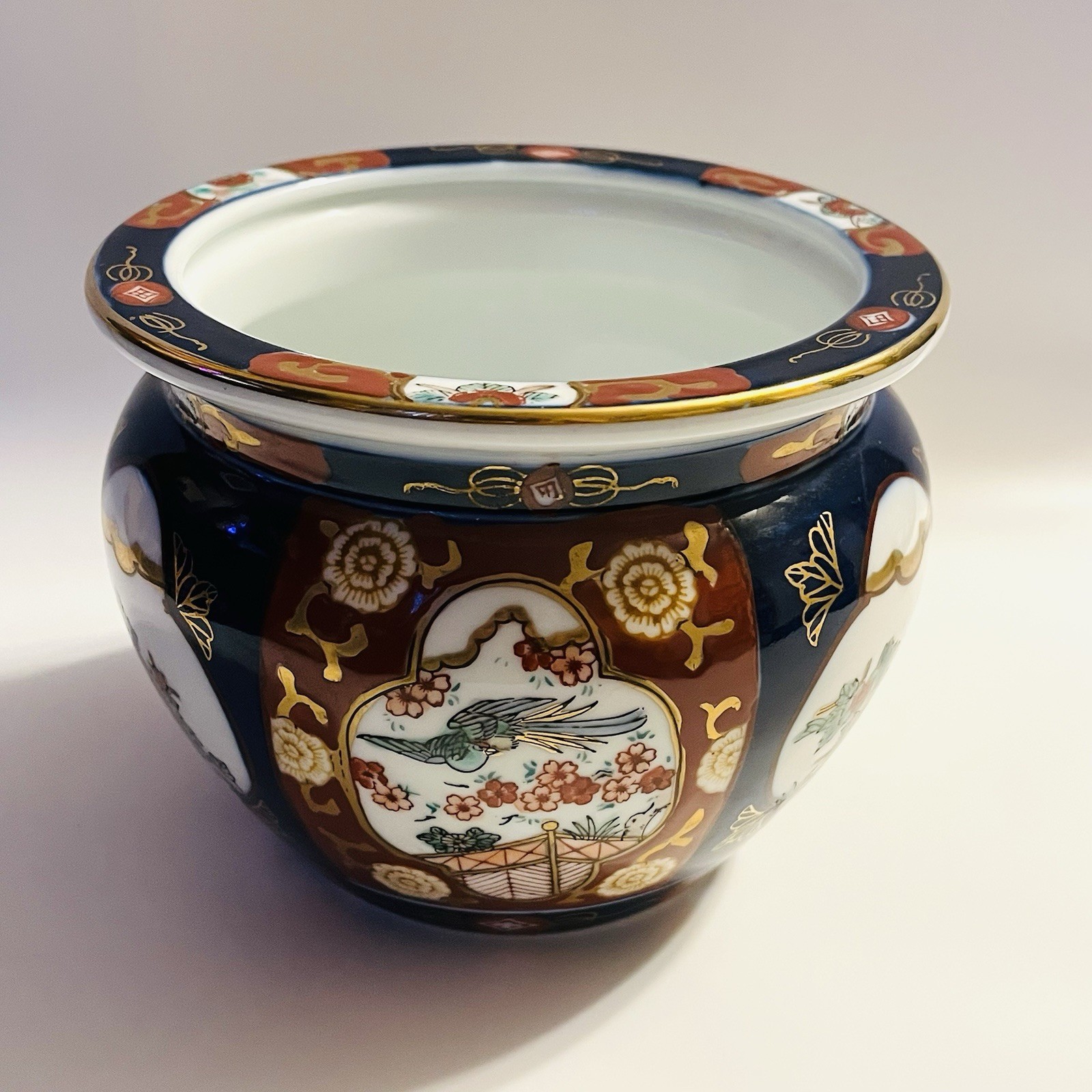 Vintage Japanese Gold Imari Hand Painted Cachepot Planter 4.75″ H Red Blue White