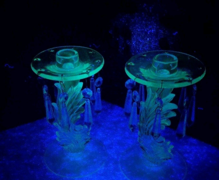 Vtg Pair Fostoria Candlesticks Baroque 8 Crystal Prisms Clear Art Deco UV Glow