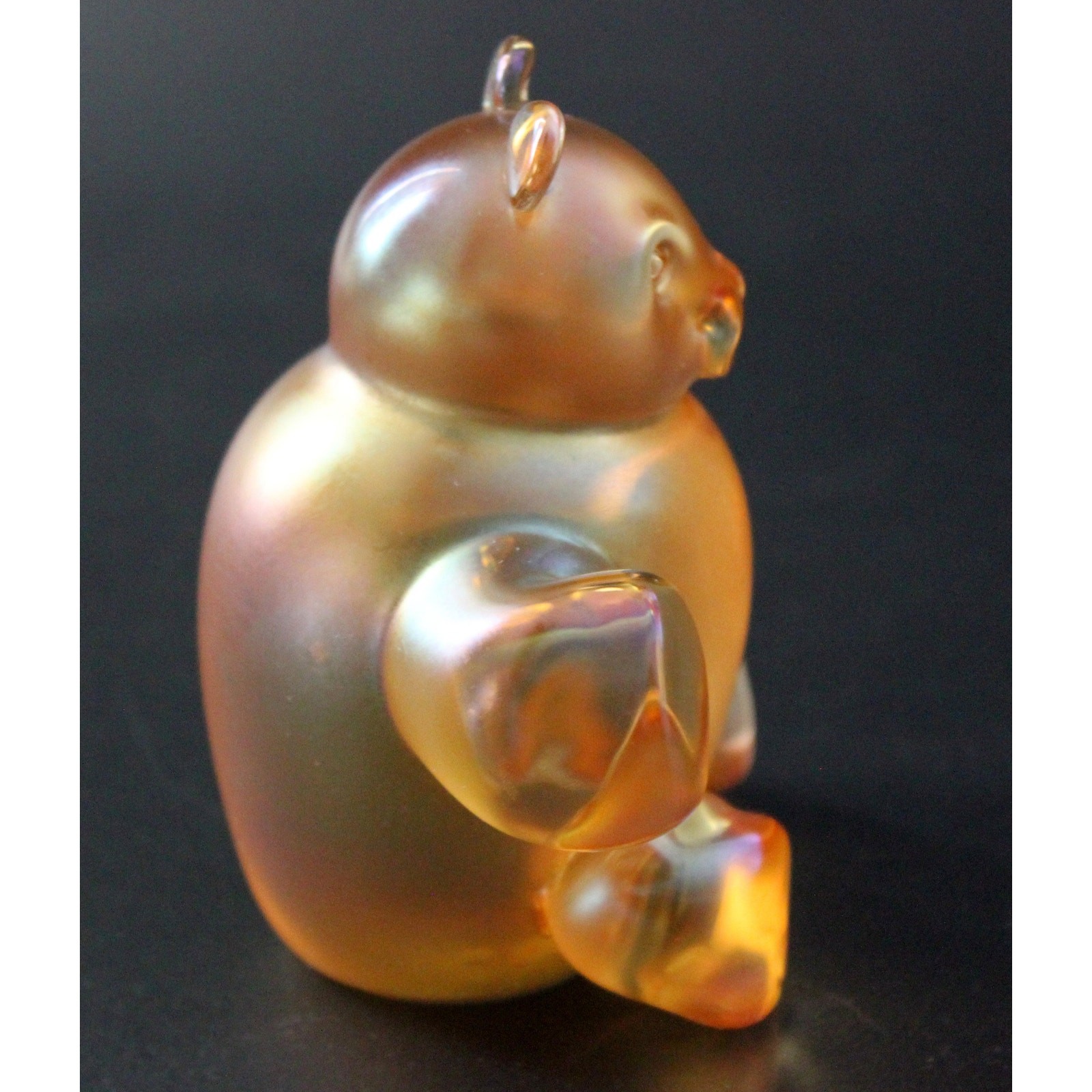 Vintage Zellique Studios Unusual Art Glass Bear Paperweight