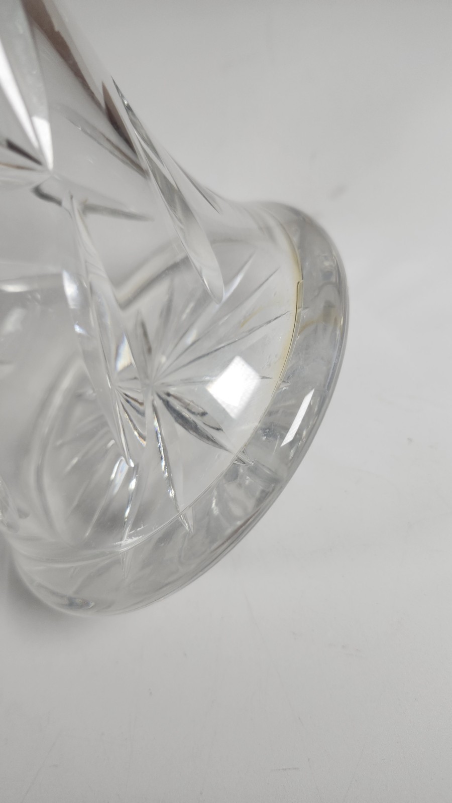 Large 10 3/4″ Cut Glass Crystal Vase Clear Floral Etched Starburst VTG Stunning!
