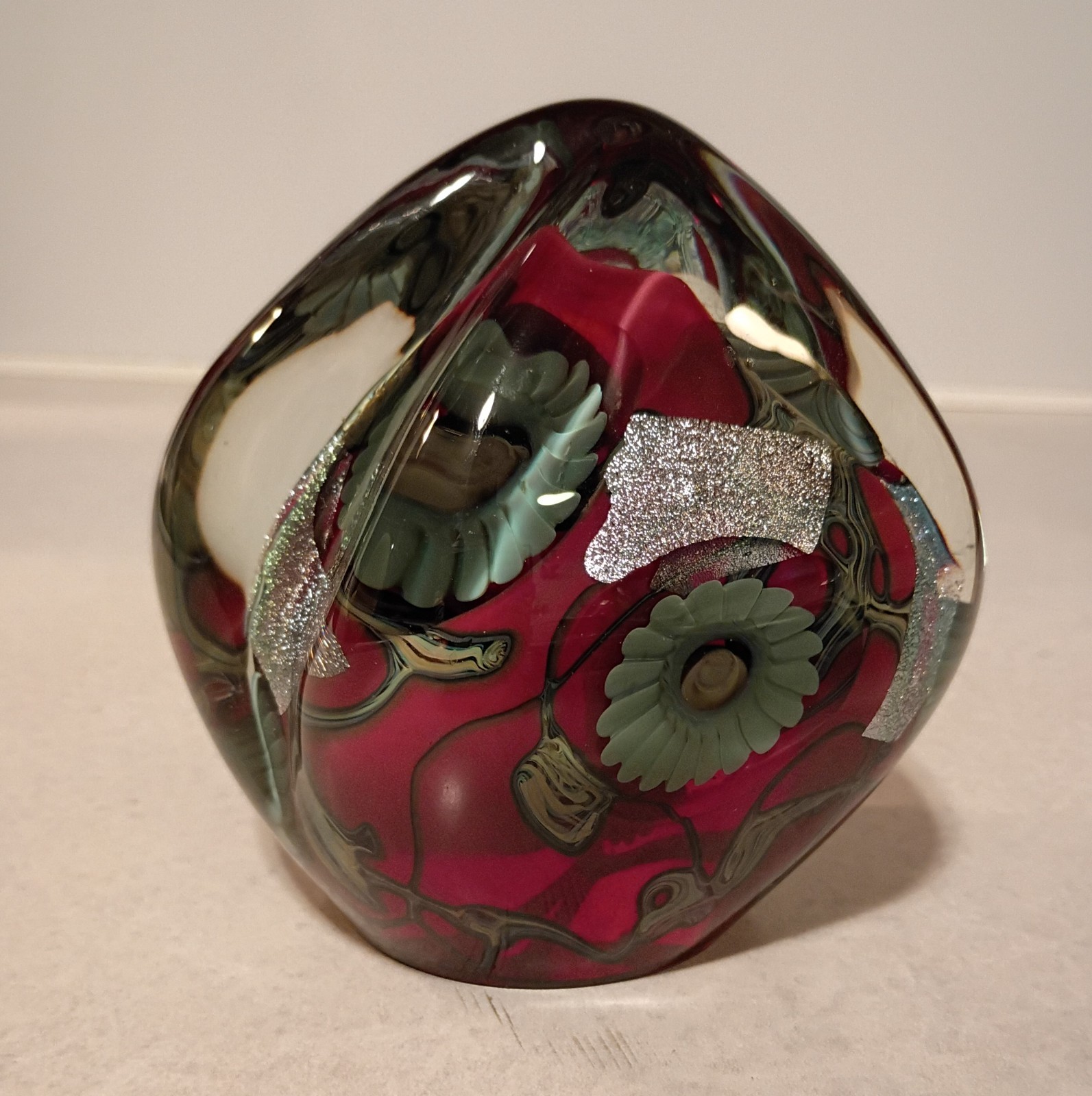 2005 Robert Eickholt Orange Dichroic Free Form Sea Flower Art Glass Paperweight
