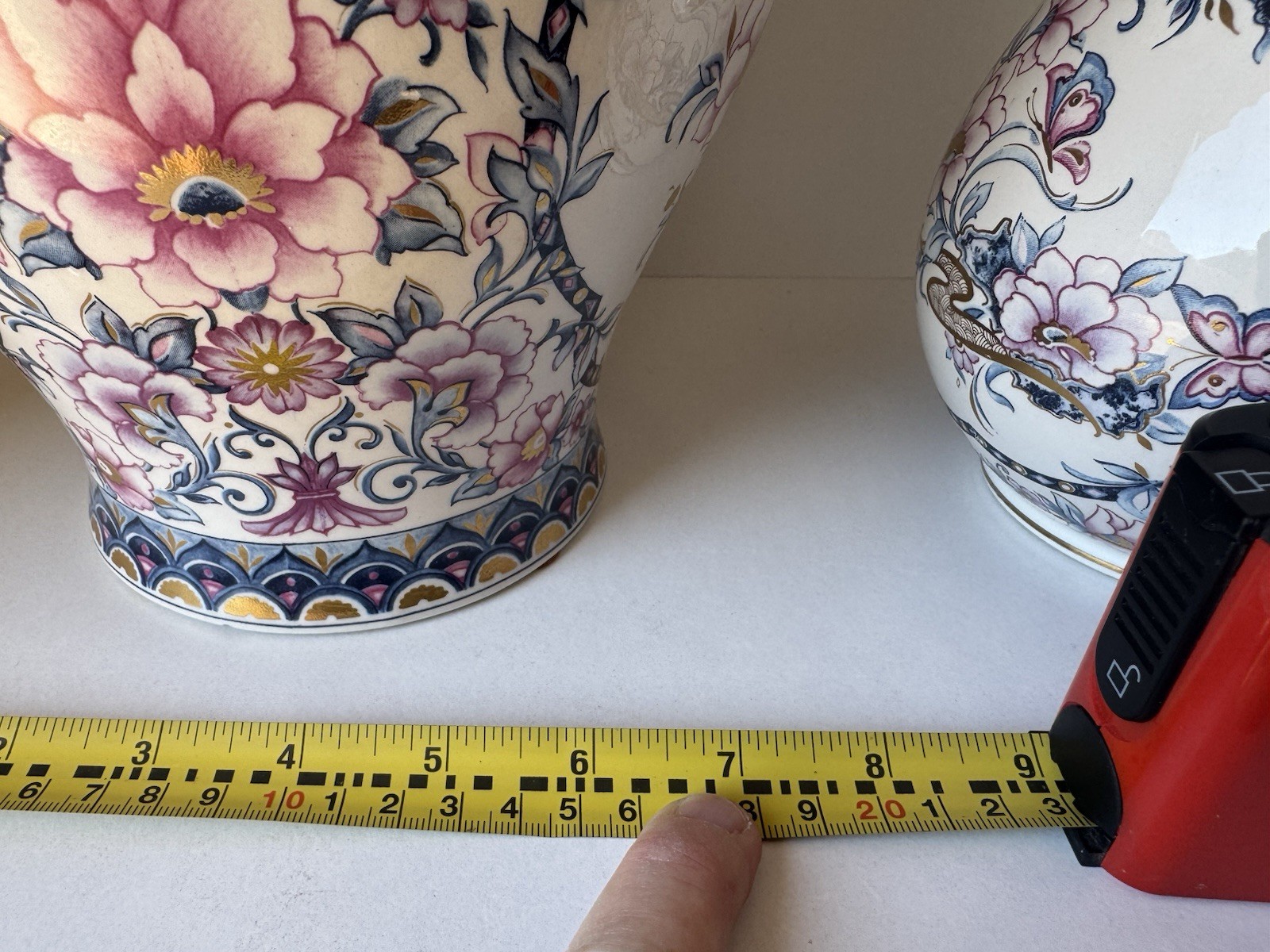 Urn and Vase BEAUTIFUL Italian ART Glorious Gorgeous Lovely by Fratelli Guzzini