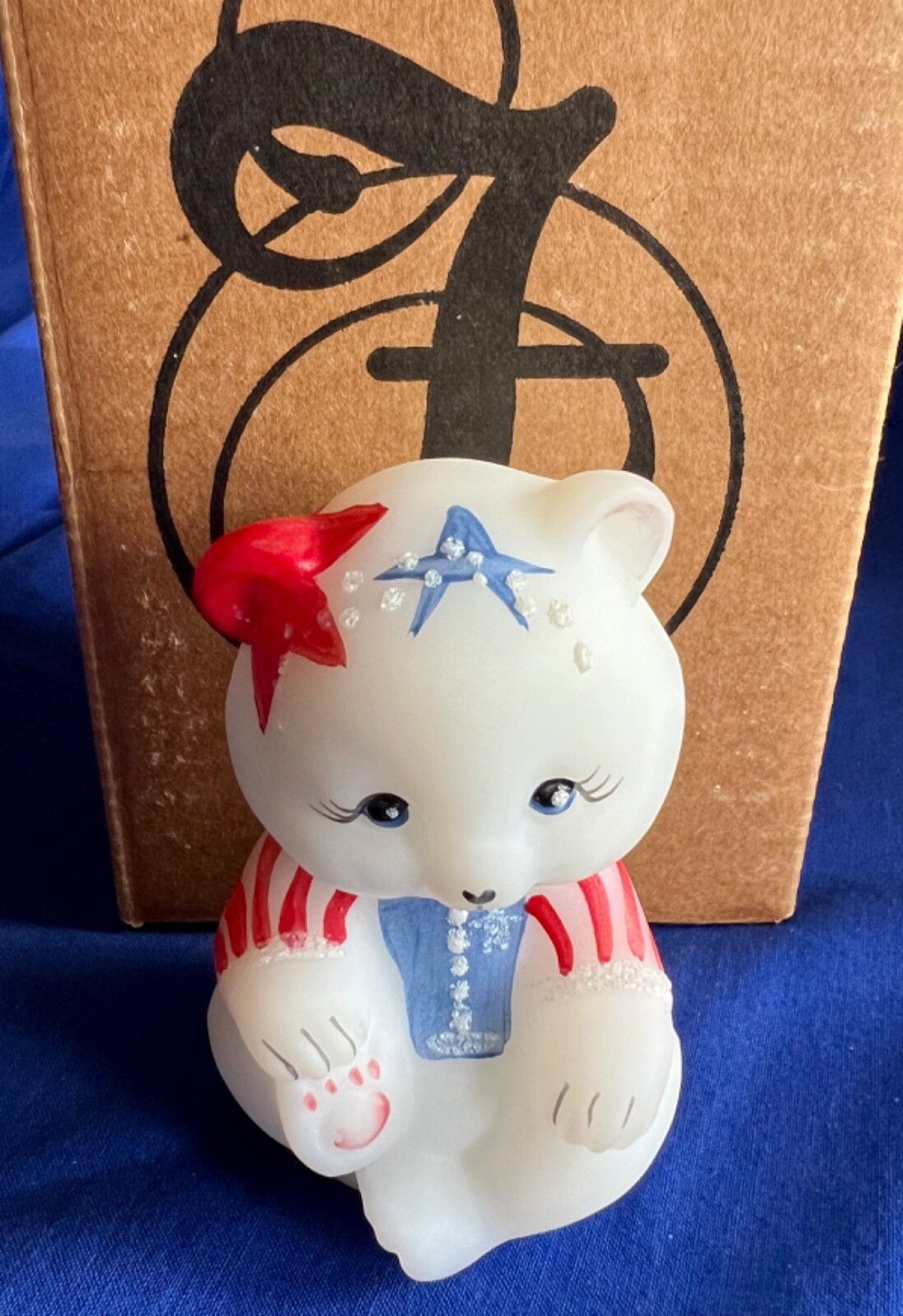 FENTON PATRIOTIC BEAR STARS AND STRIPES ARTIST DANE FREDRICK GORGEOUS NIB