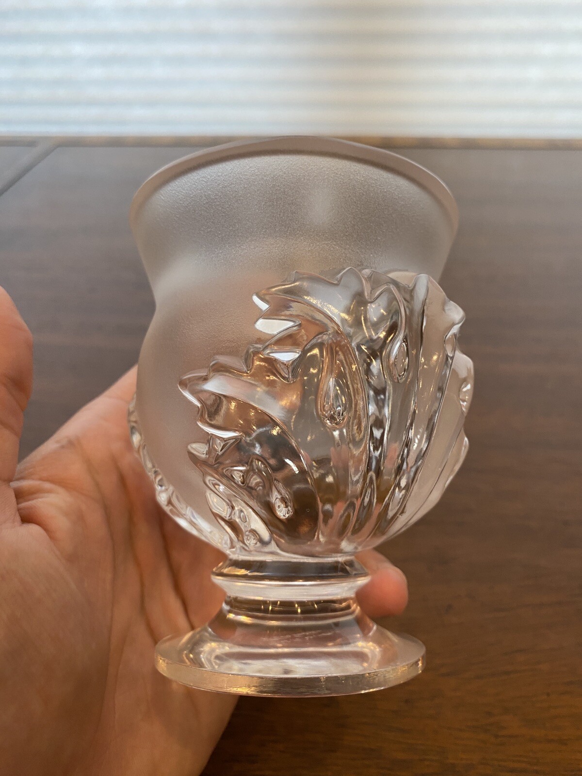 BEAUTIFUL VTG LALIQUE St Cloud Acanthus Leaves Crystal Vase SIGNED 4.5″H FRANCE