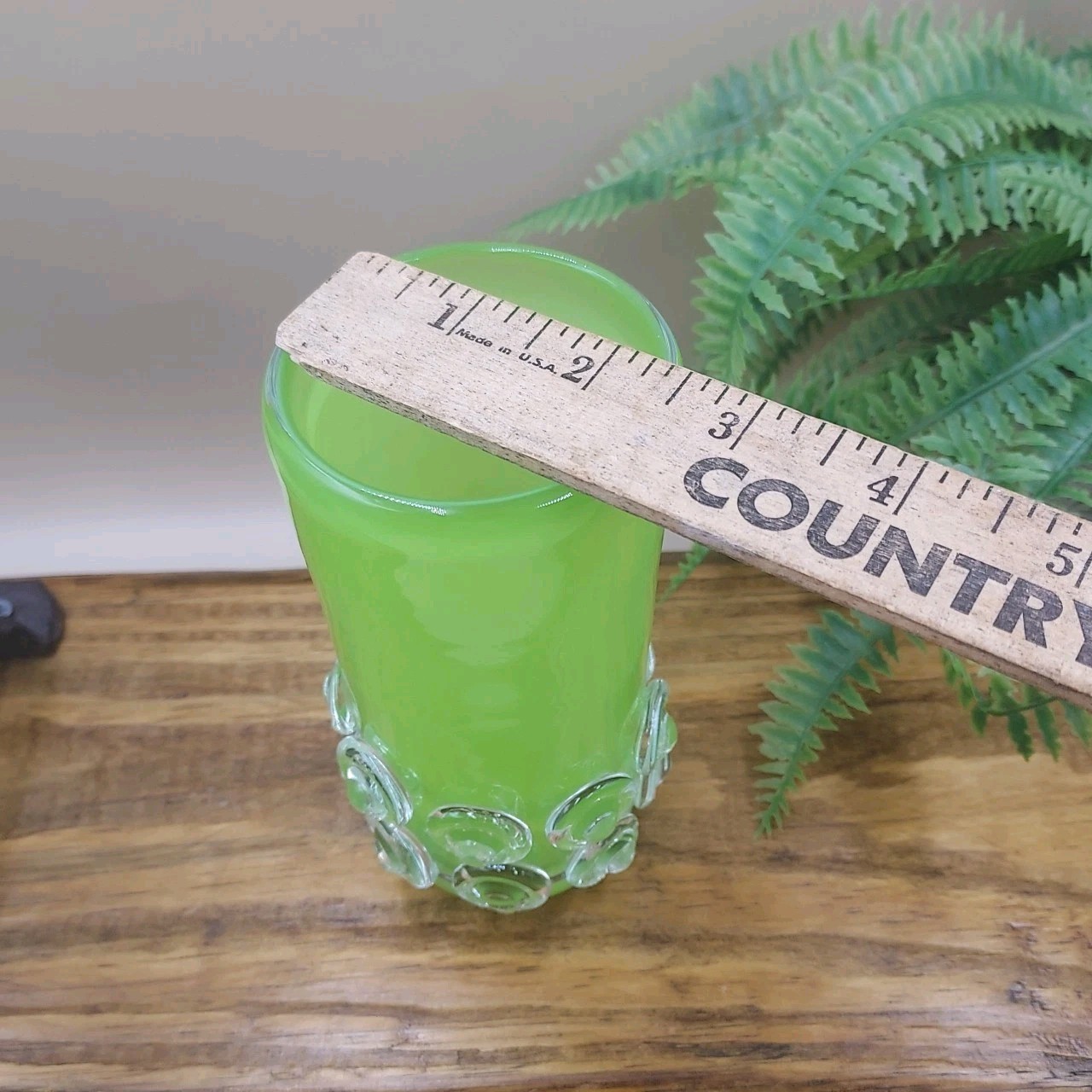 Vtg MCM Lime Green Art Glass Vase PRUNTS Thick Empoli Style Italian / Chartreuse