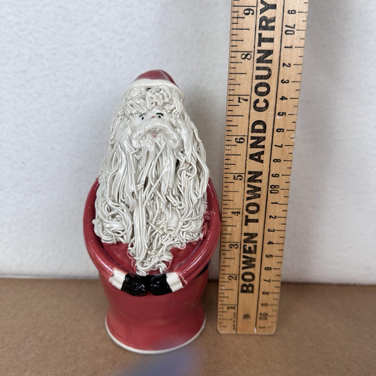 Vtg Christmas Santa Spaghetti Pottery Studio Signed Seagrove NC 7.5”