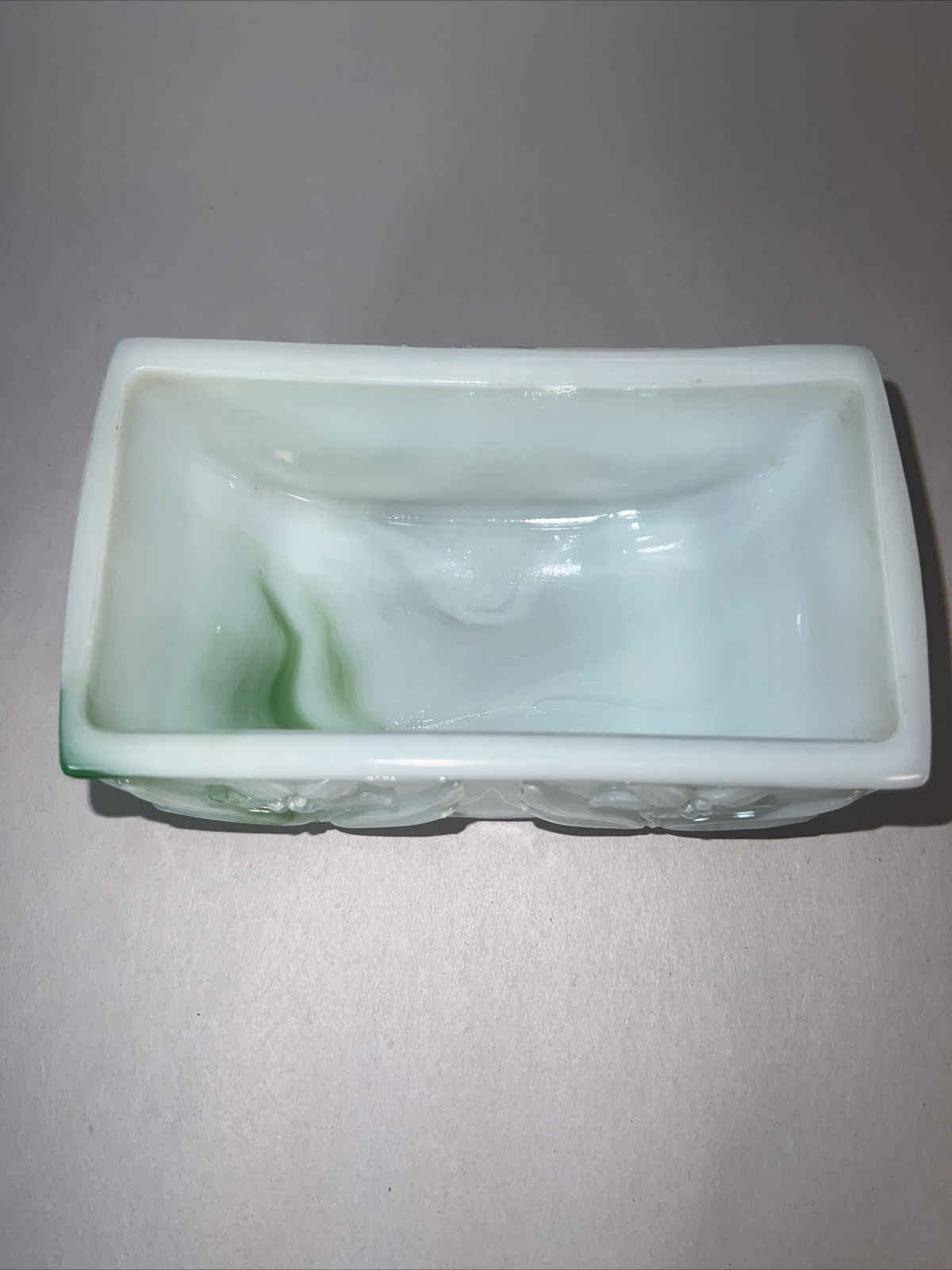 Vintage Akro Agate Green And White Slag Glass Footed Planter With Daisies