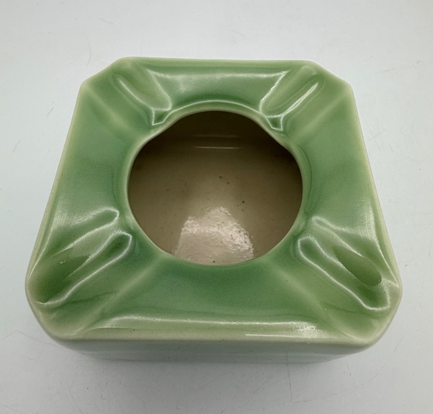 Rookwood Art Pottery 1948 Deep Ashtray MCM #7012 – 4 1/4″ X 4 1/8″ X 2 3/8″ RARE