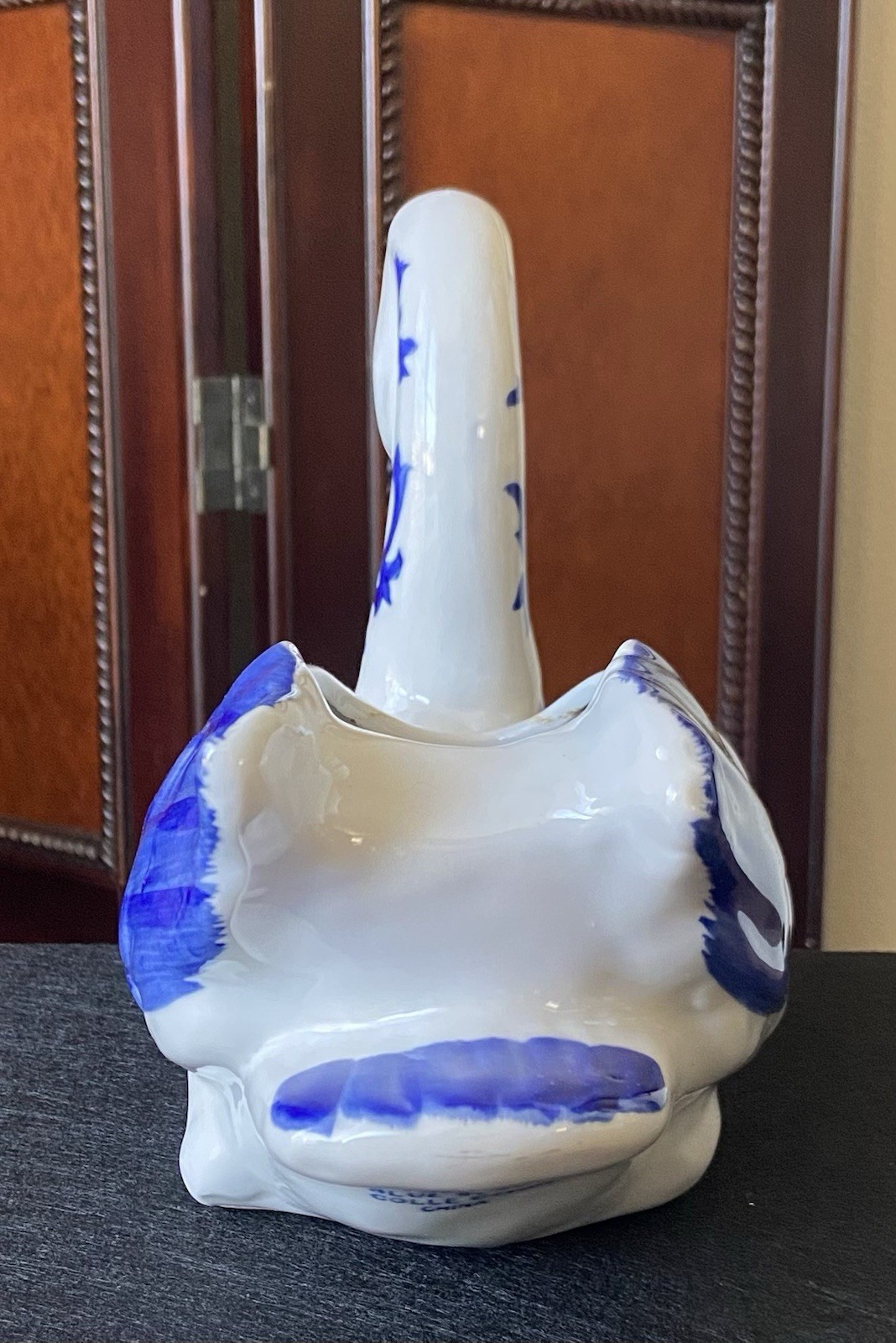 Pair VTG 8” Tall La Dolce Blue Scroll Blue & White Swan Planters By JJG Design