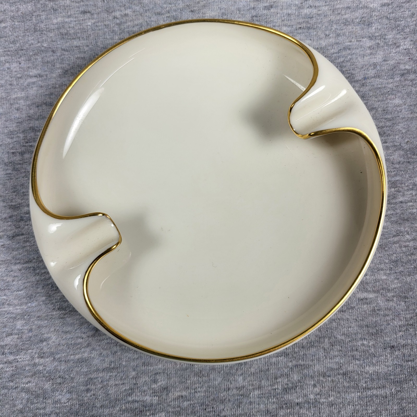 Vintage Unused Ashtray Lenox Gold Trim 5.5” Mid Century Modern Mansfield Ivory