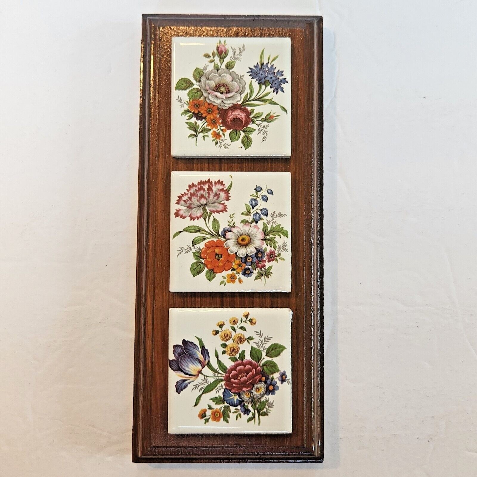 Vintage Flower Art Tiles Wood Framed Wall Hanging Plaques Flowers 3″ X 7.5″