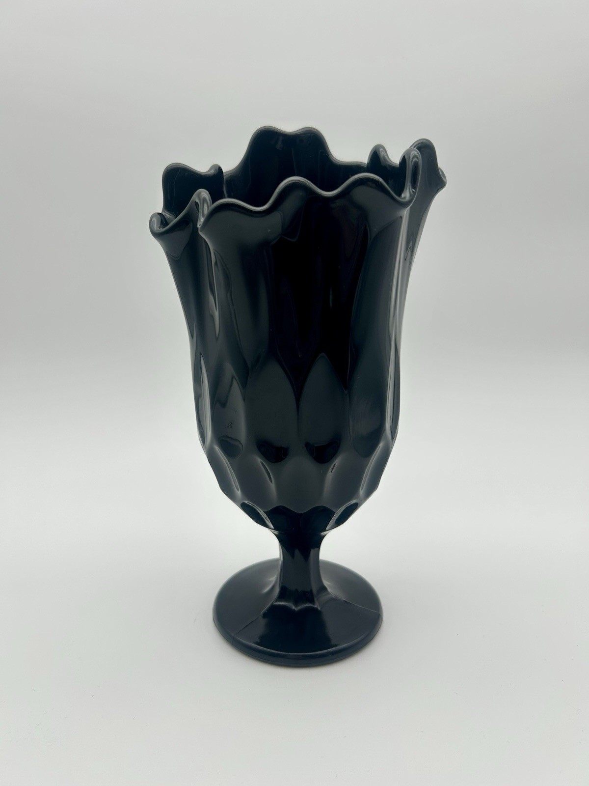Vintage Fenton Black Ebony Thumbprint Ruffle Handkerchief Glass Art Vase