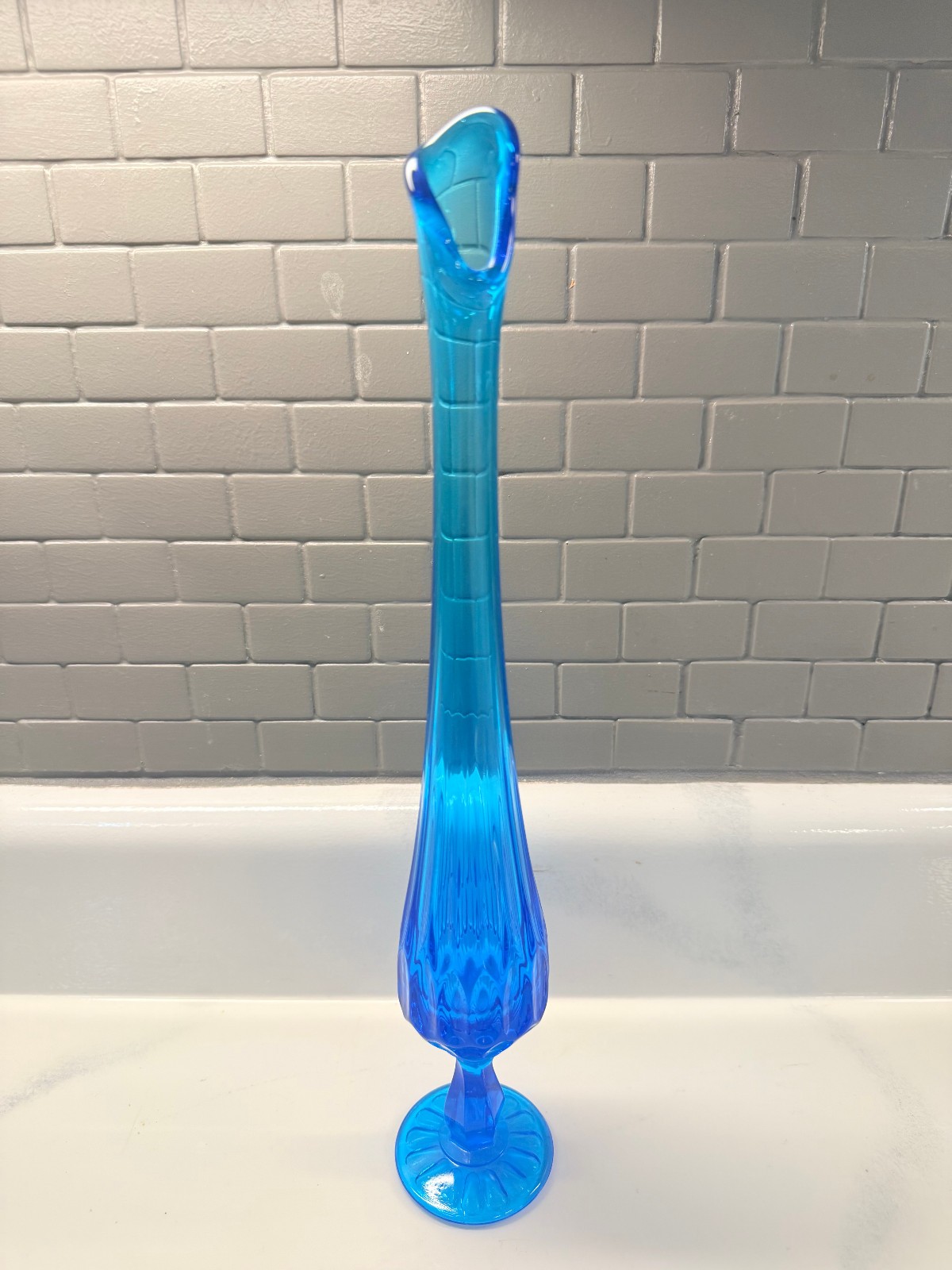 Vintage MCM Fenton Aqua Sapphire Blue Thumbprint Swung Vase 13 3/4” Tall