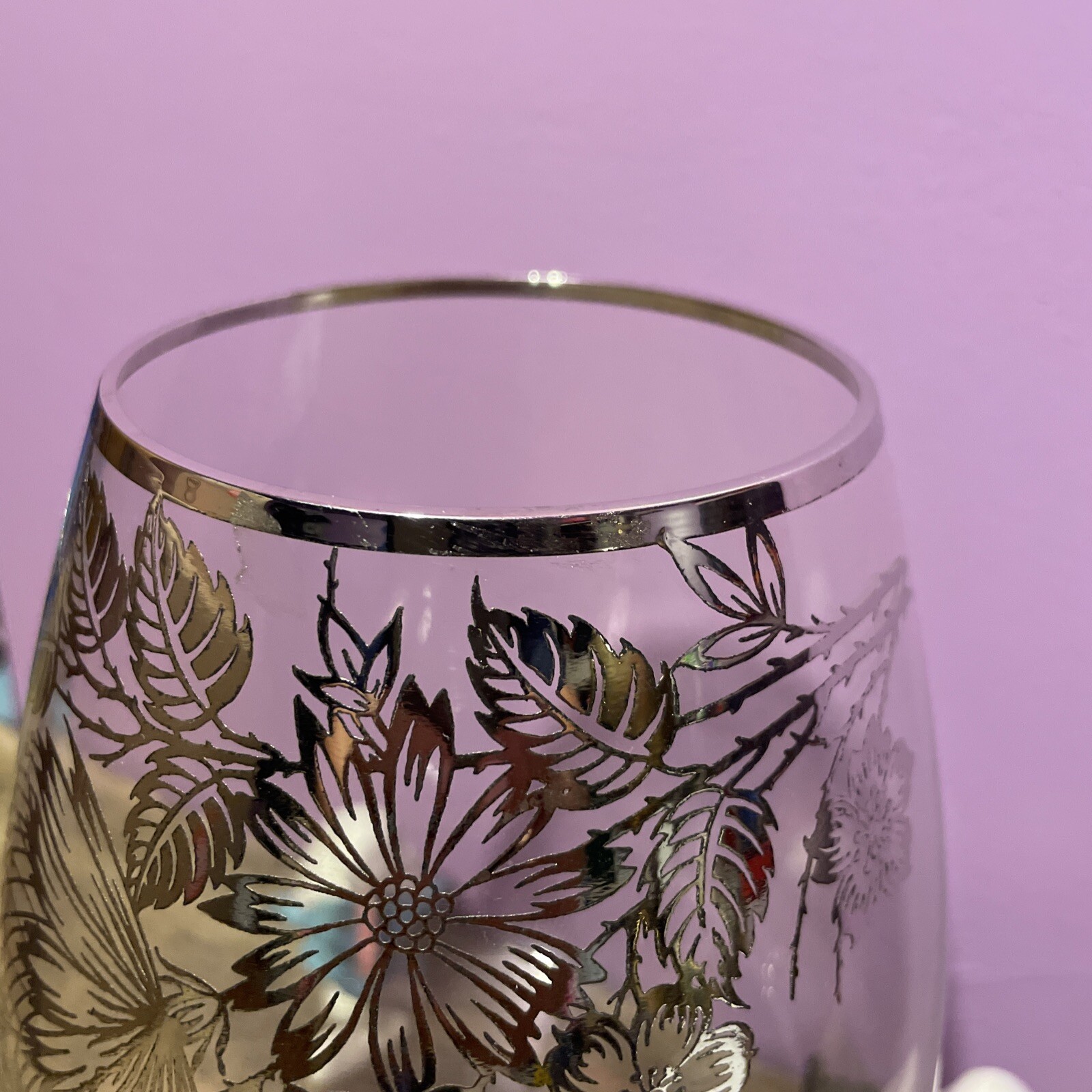 mid 20th century Silver City Glass Company Springtime Pattern Vase Decorative