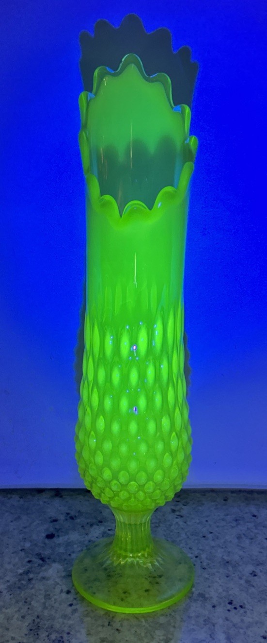 Beautiful Fenton Art Glass Uranium Green Opalescent Hobnail Swung Vase 13”-H