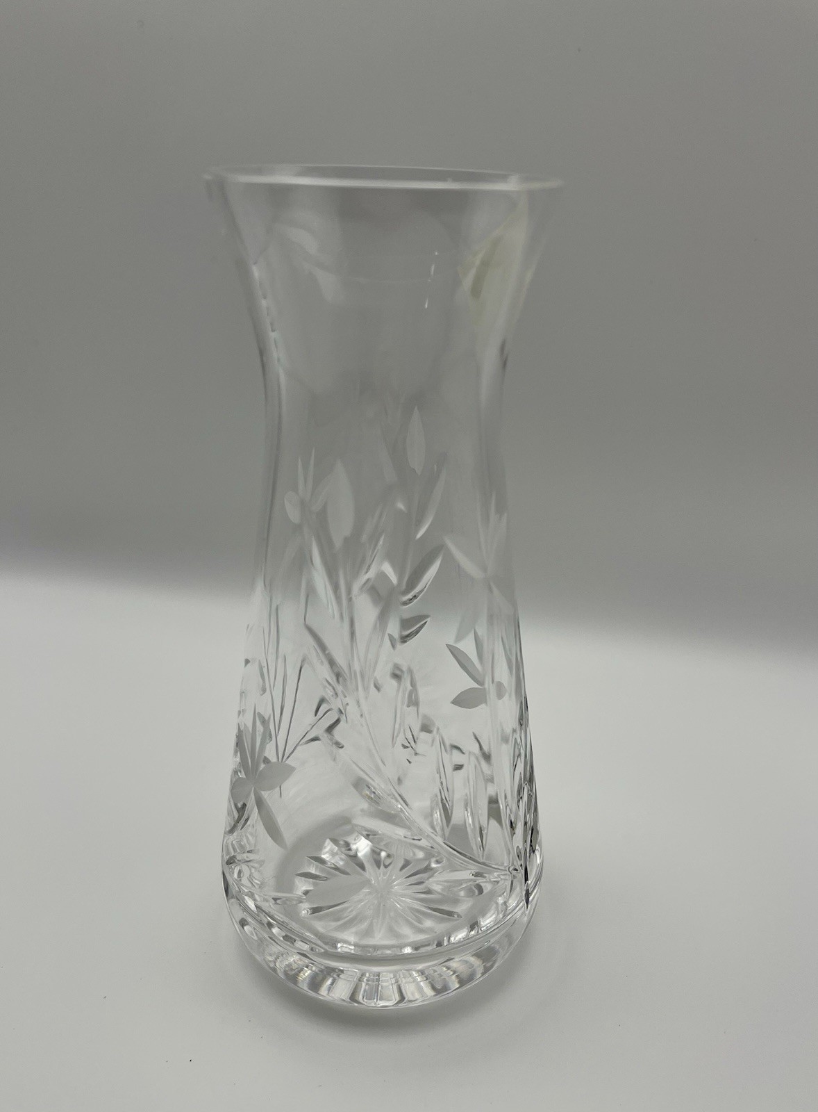 Vintage Edinburgh International Crystal Bud Vase Floral Etched Daisy