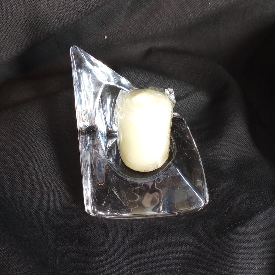 Nybro Small Pyramid Crystal Art Glass Votive Candle Holder, Sweden 3.5 inch EUC