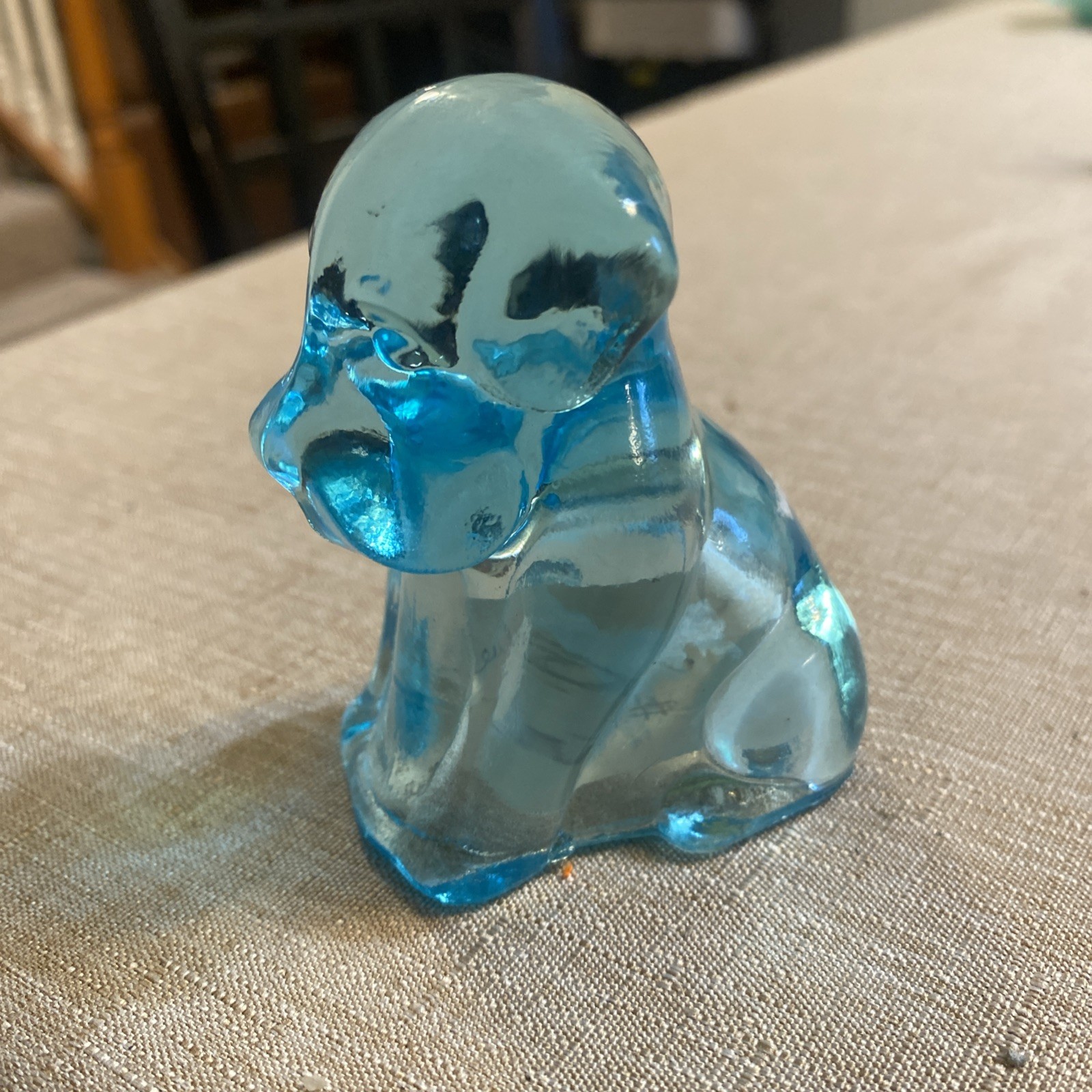 Boyd’s Crystal Art Glass Signed Bernard Boyd POOCHE sky blue #145