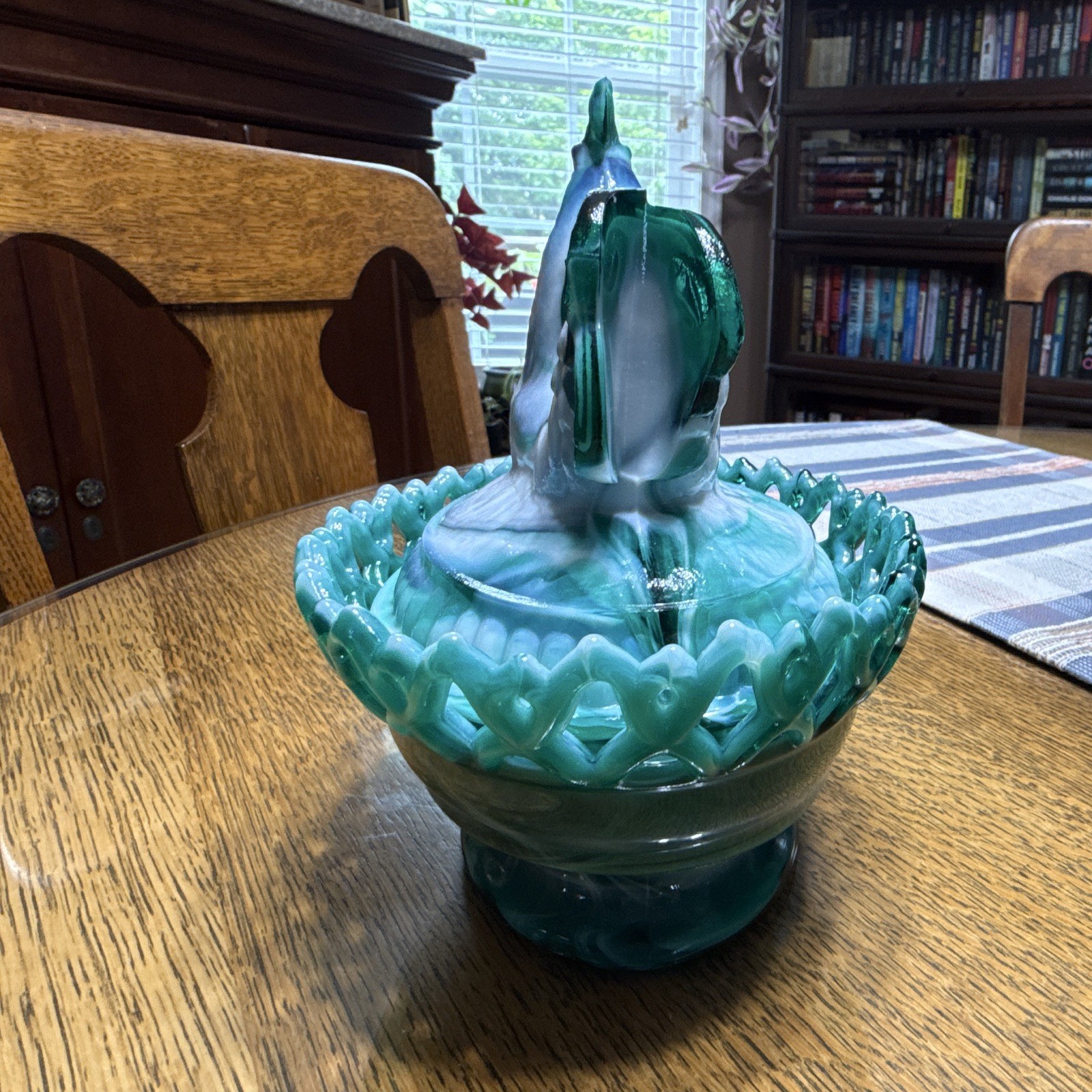 Imperial RARE Vintage Emerald Green Slag Glass Rooster on Lace Edged Nest