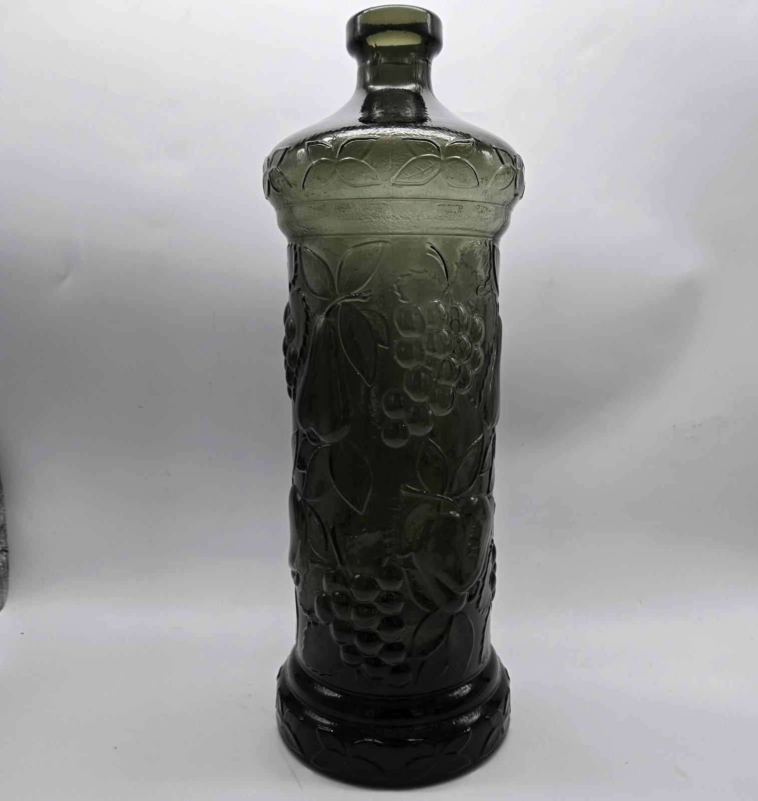 Rossini Empoli Glass Bottle 15″ Apples Fruit Decanter Smoke Gray Charcoal Vtg