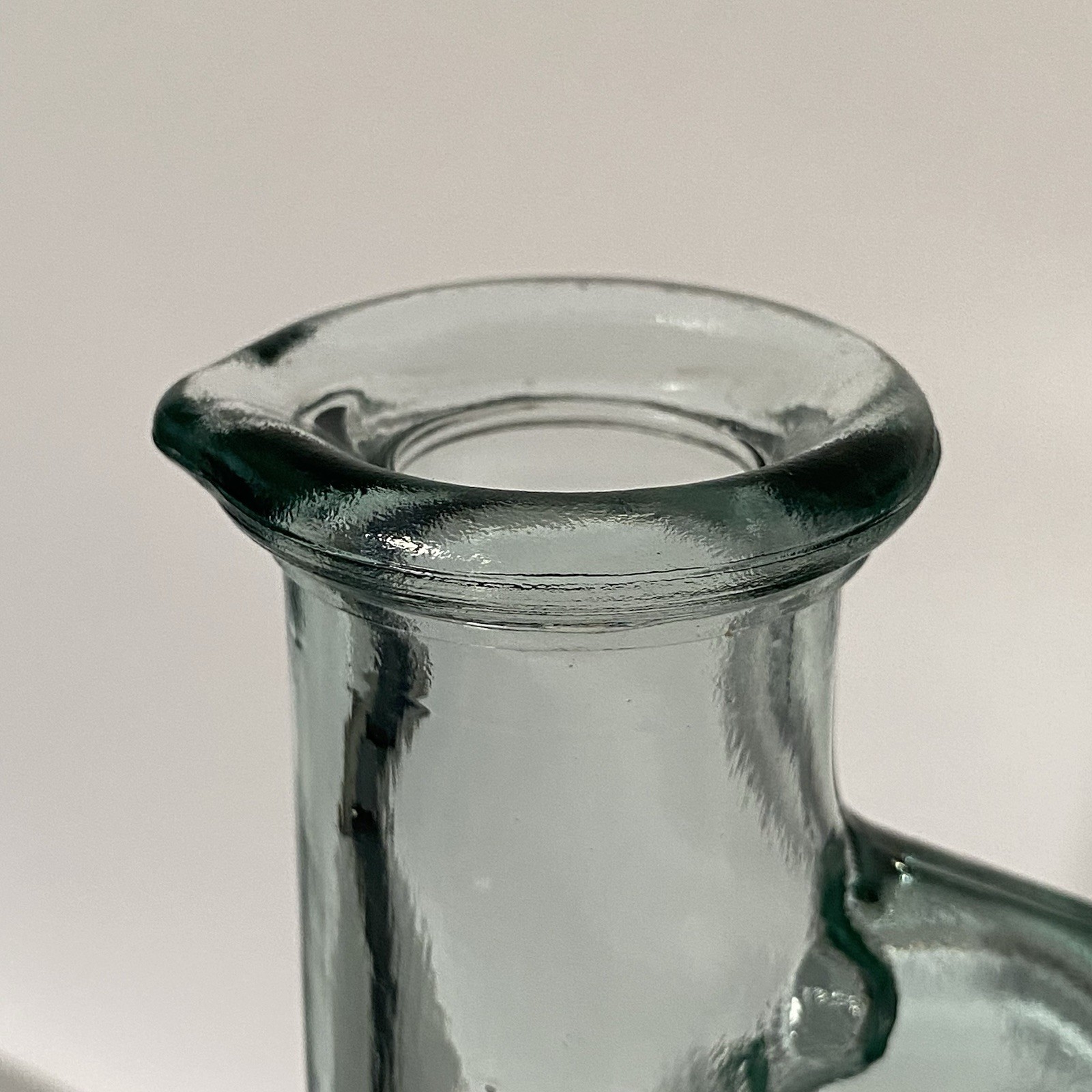 Vidrios San Miguel Glass 100% Authentic Recycled Glass Oil / Vinegar Bottle EUC