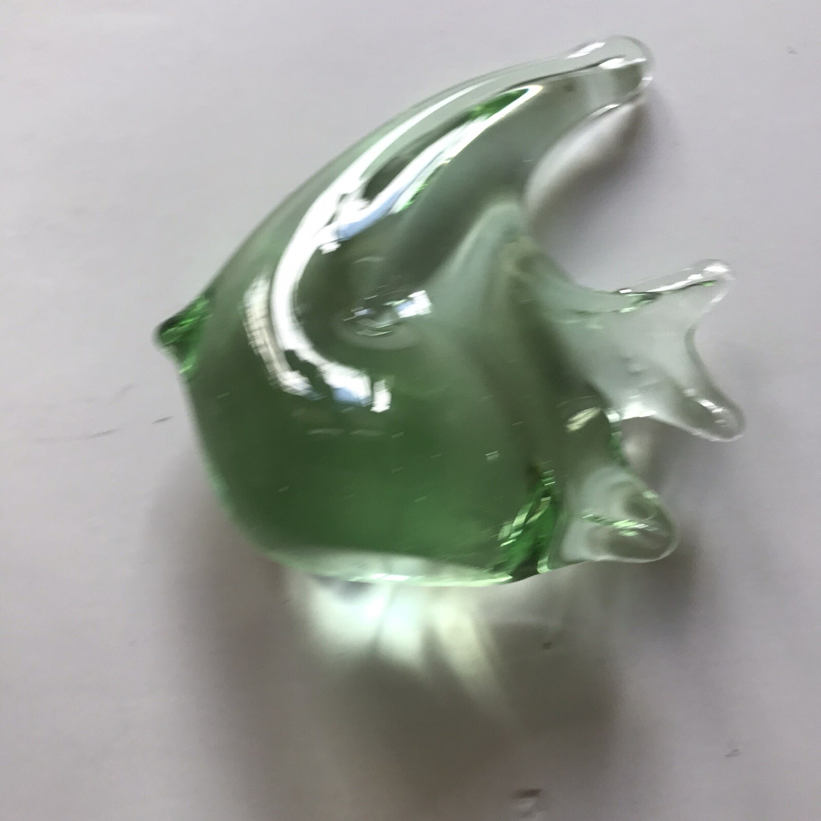 Vintage Art Glass Angel Fish Figurine Paperweight Green Marinelife approx 4×4″
