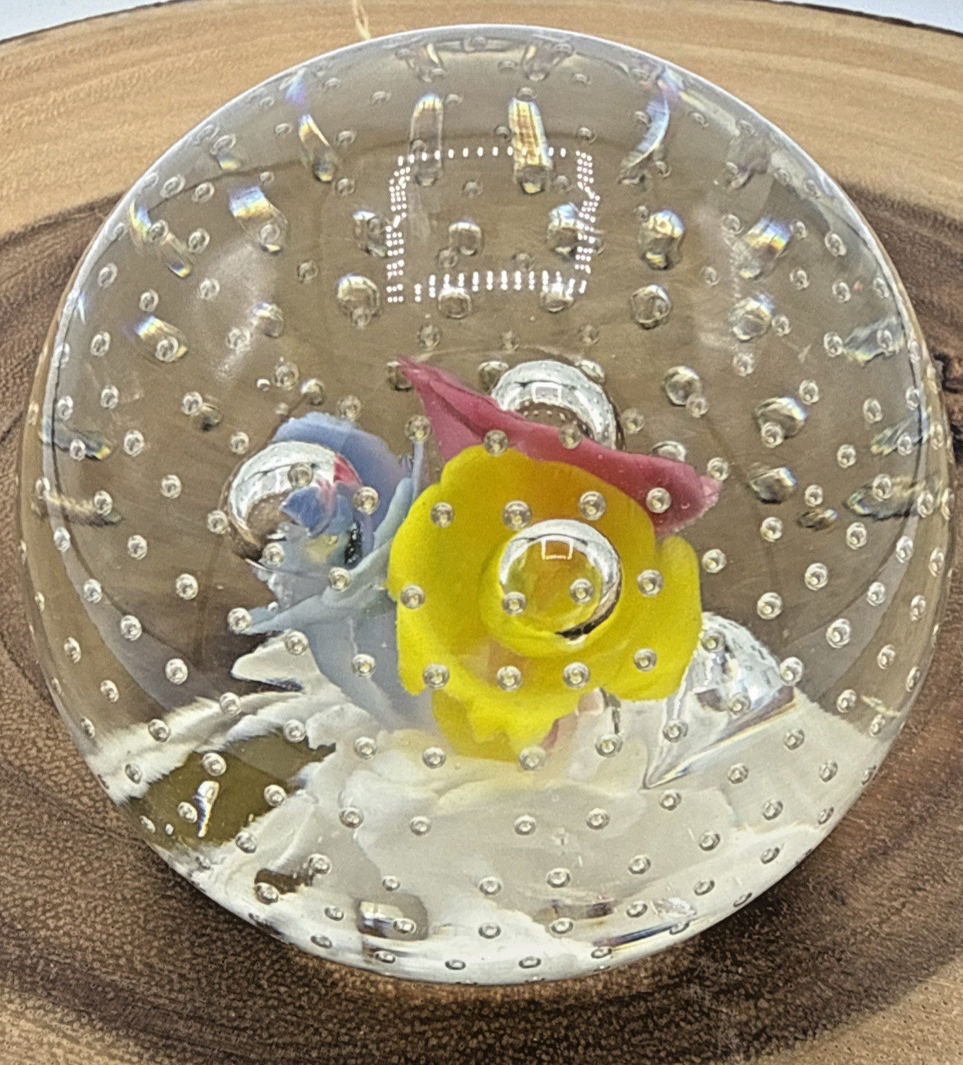 Vintage St Clair Trumpet Flowers Pink Blue Yellow Controlled Bubbles Paperweight