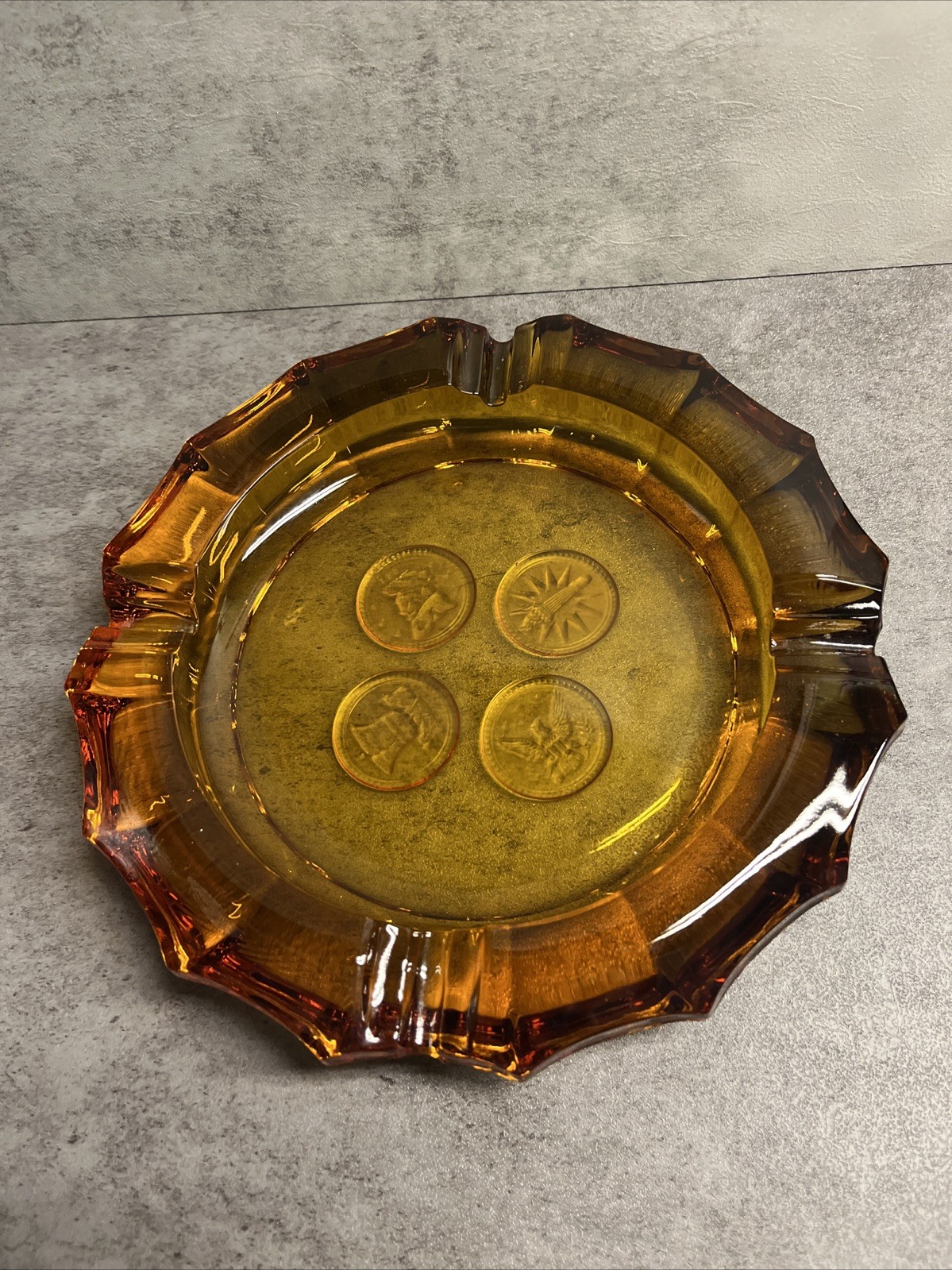 Vintage Fosteria Amber Glass Cigar/Cigarette Ashtray with 4 Coin Impressions