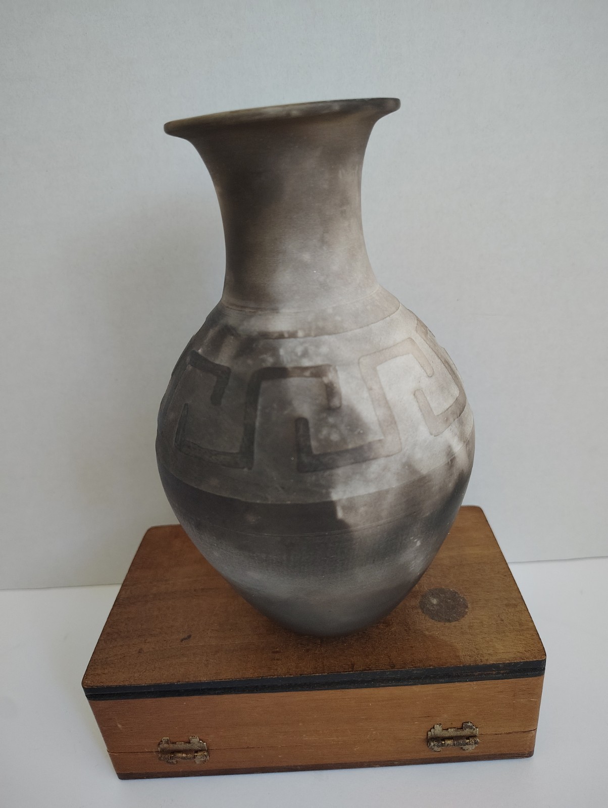 Lyse Fleury Smoke Fired Vase – 7″ Tall – Made in Canada