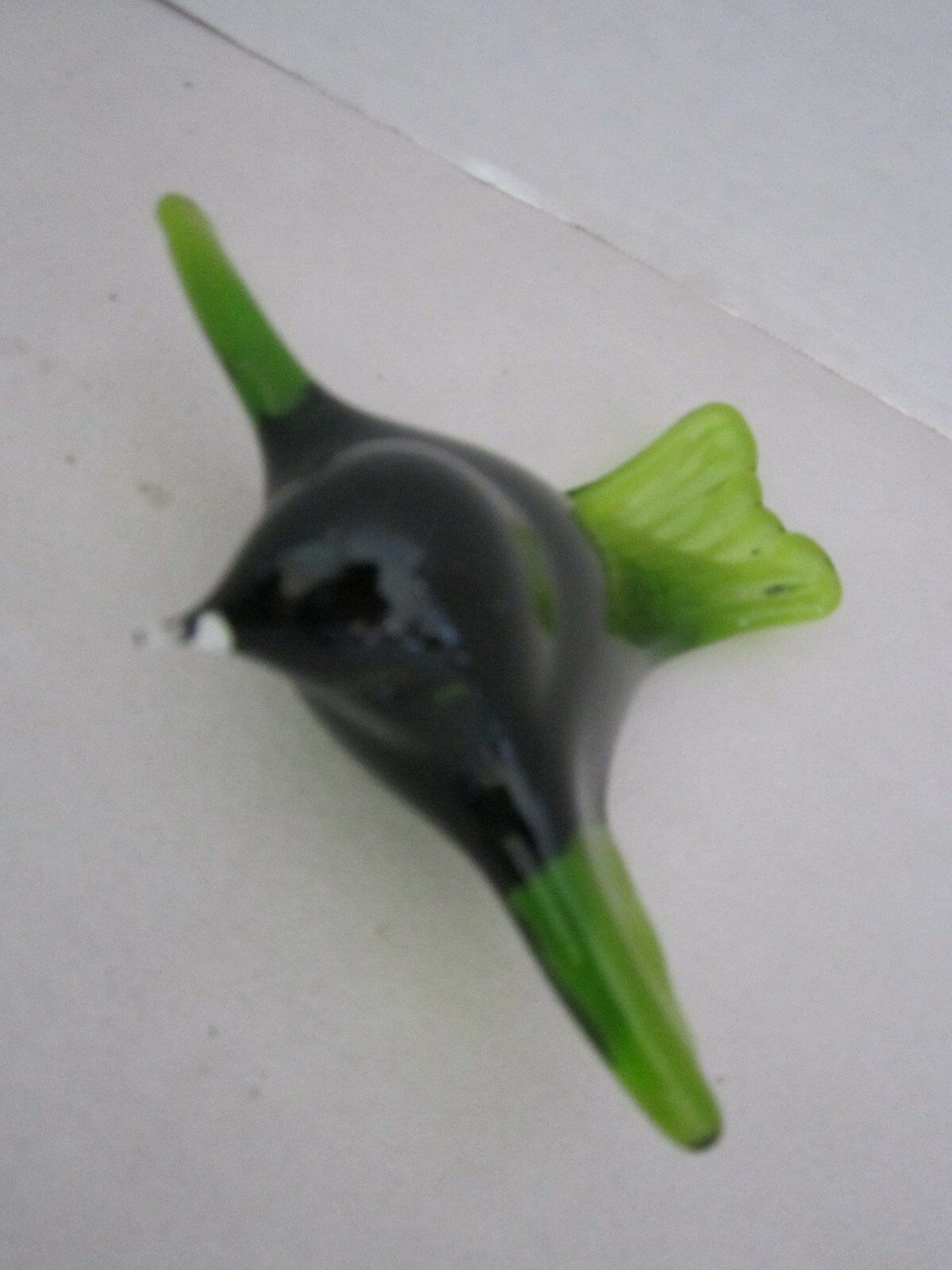 Studio glass green glass bird wings spread. Hand made. Figurine Statue 4.5″x5″