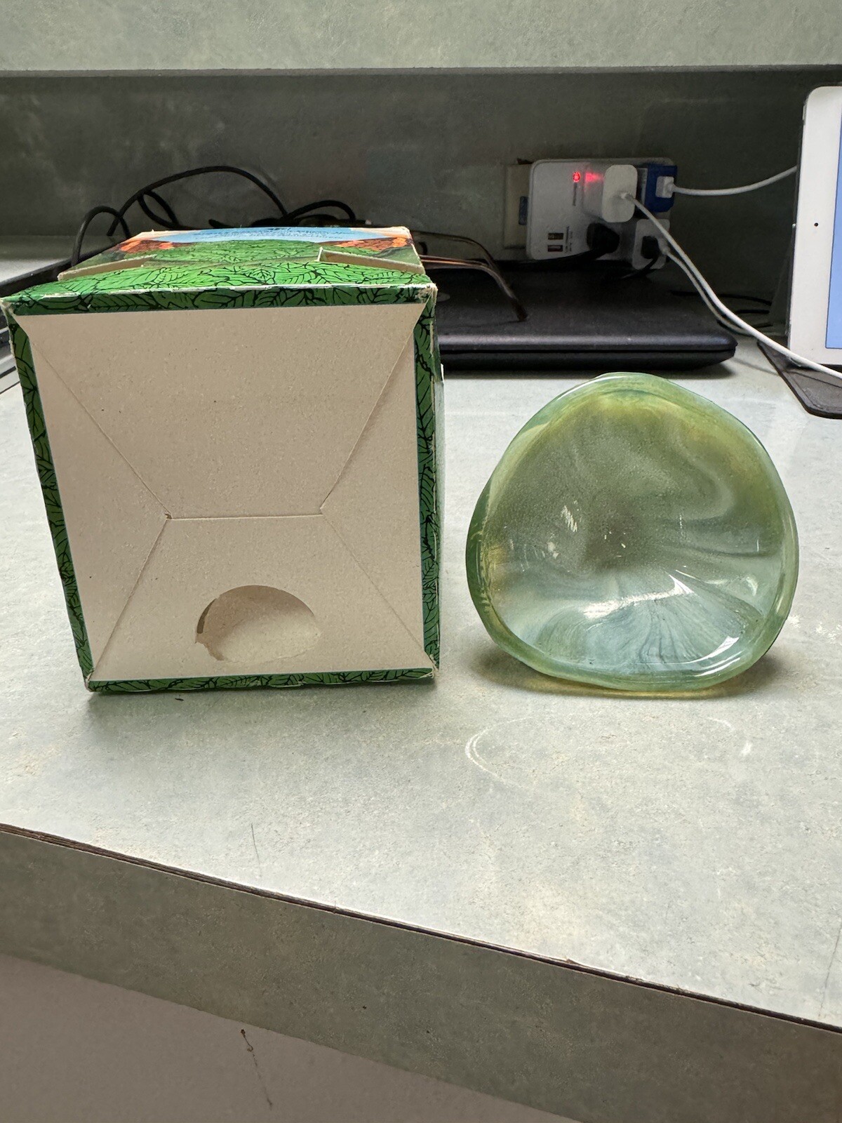 Boyd’s Crystal Art Glass Rex The Dinosaur – Green Slag Glass – Original Box