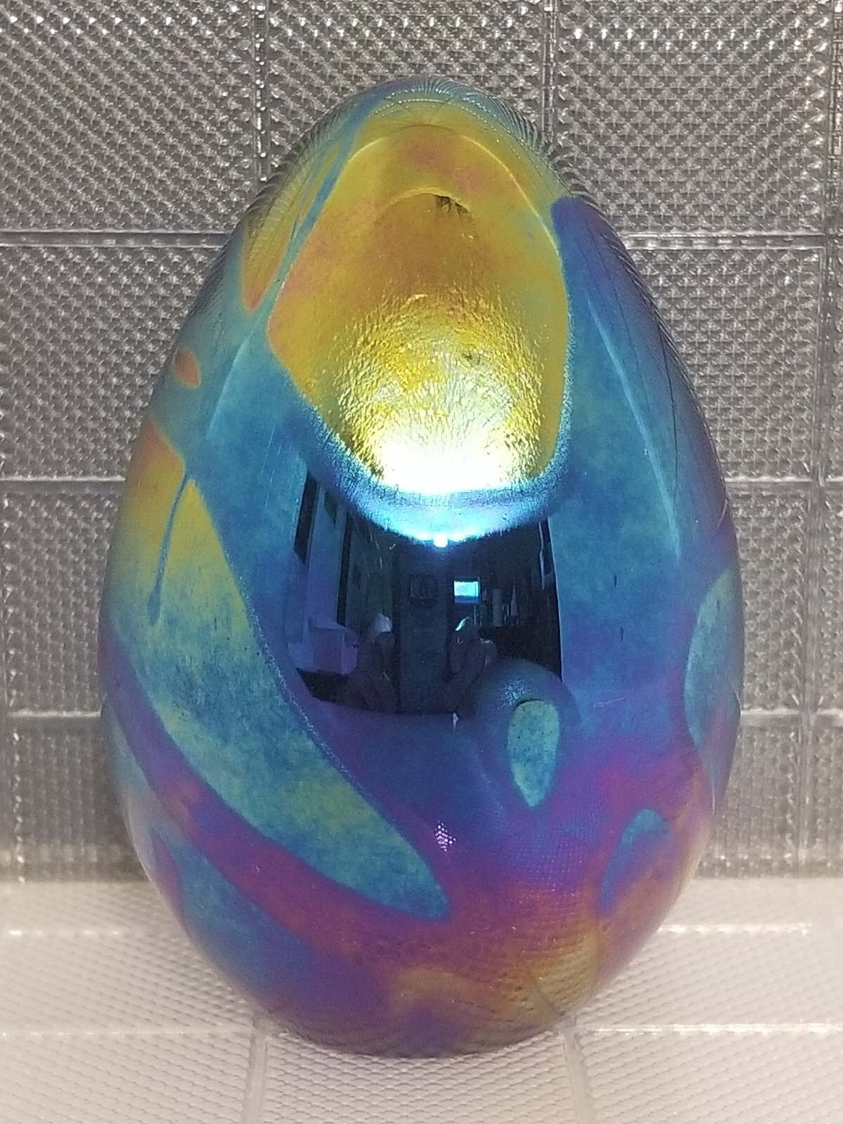 Art Glass Egg Paperweight * Iridescent Blues & Purple * Unlabeled * 3.5″ 0169