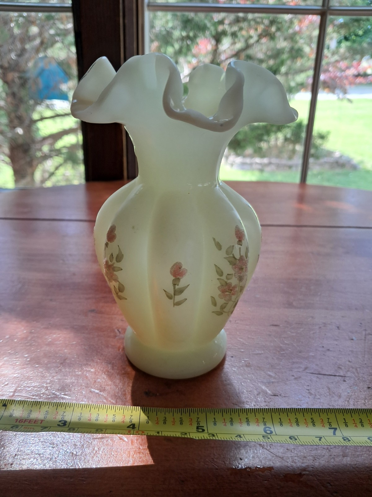 Vintage Fenton Glass Uranium Satin Custard Ruffle Vase 5.5” Signed