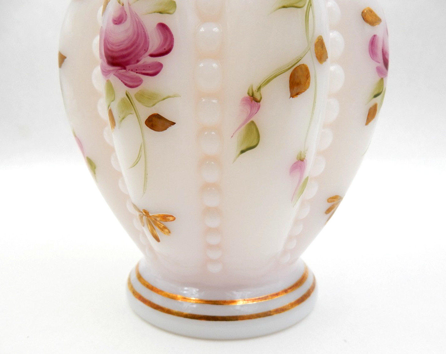 FENTON ART GLASS CHARLETON COLLECTION BEADED MELON RUFFLED EDGE VASE SIGNED