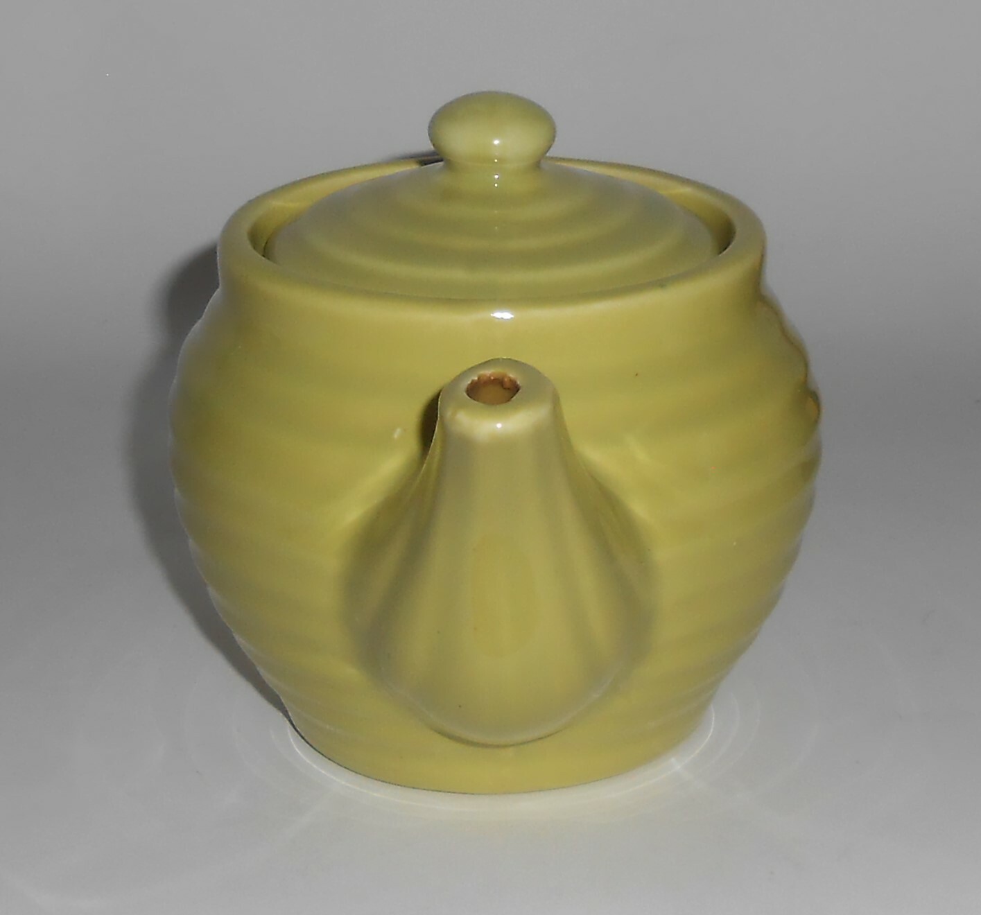 Bauer Pottery Ring Ware Chartreuse Individual Teapot VERY RARE