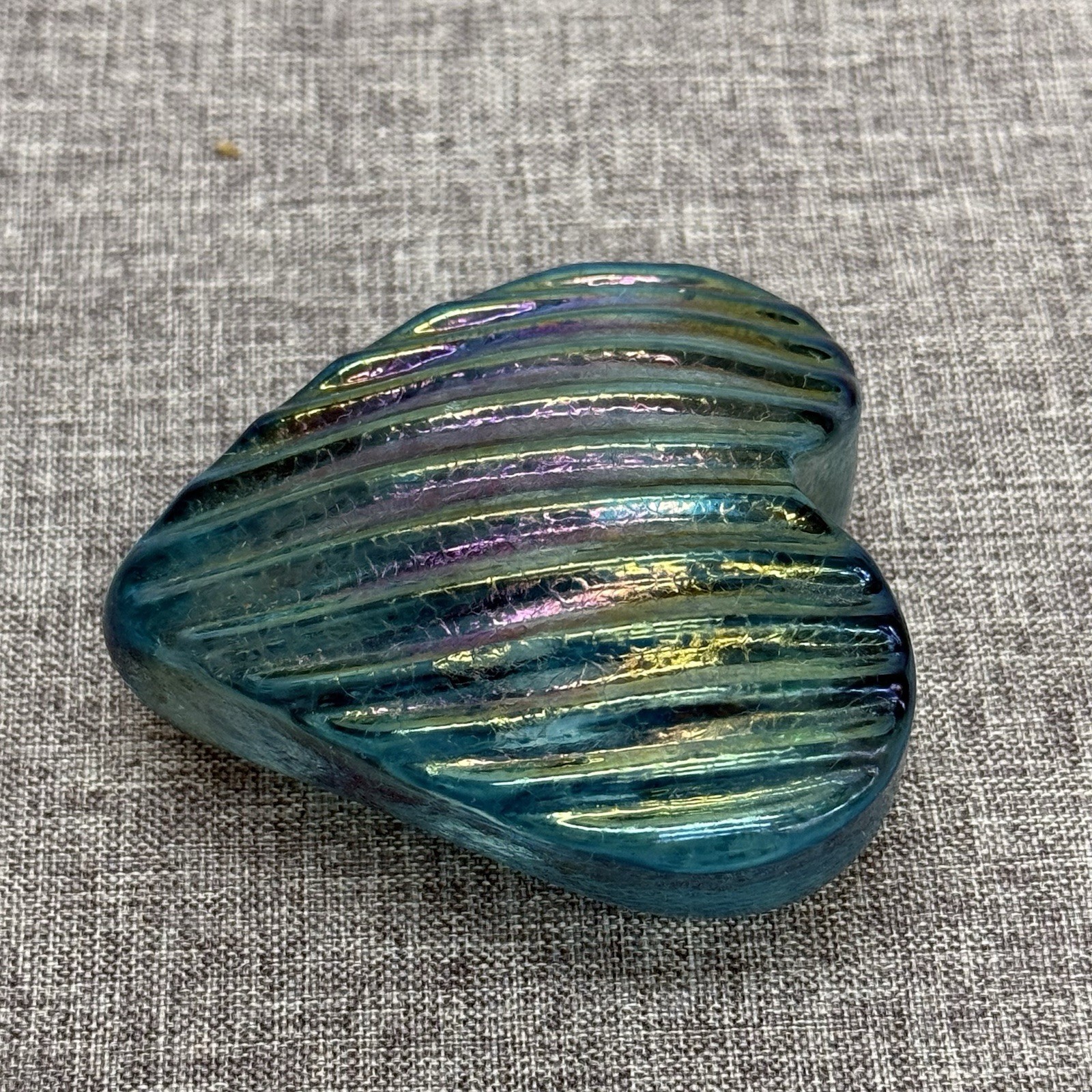 Robert Held Art Glass RHAG Blue Iridescent Striped Heart Paperweight 2.5”