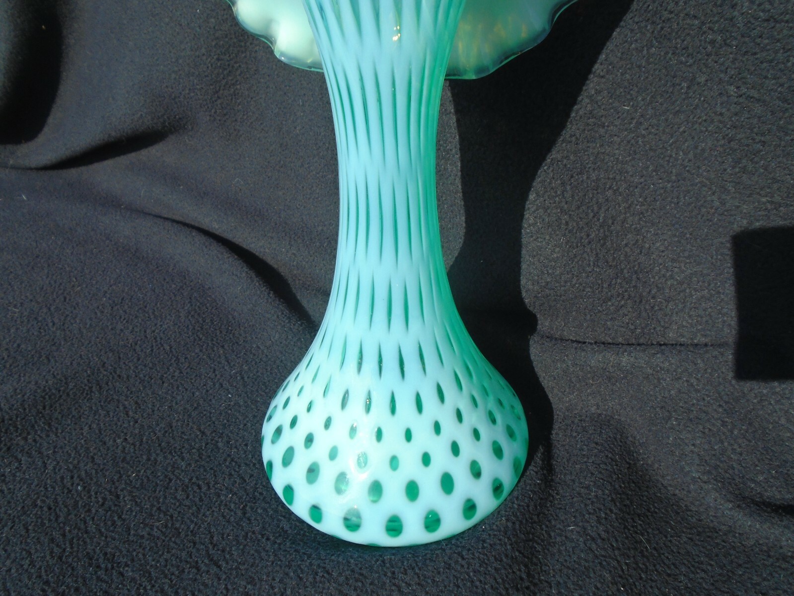 Fenton Aqua Blue Opalescent Optic Coin Dot Jack-in-Pulpit Vase