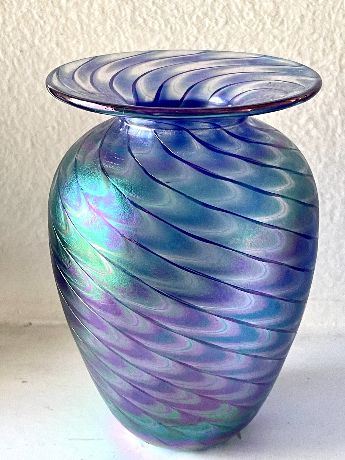 the glass eye MSH art glass blue iridescent pulled feather vase 4 Inches Tall