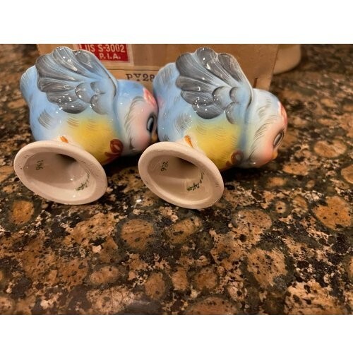 Vintage 2 Lefton Bluebird Egg Cups with Original Box! No Chips!