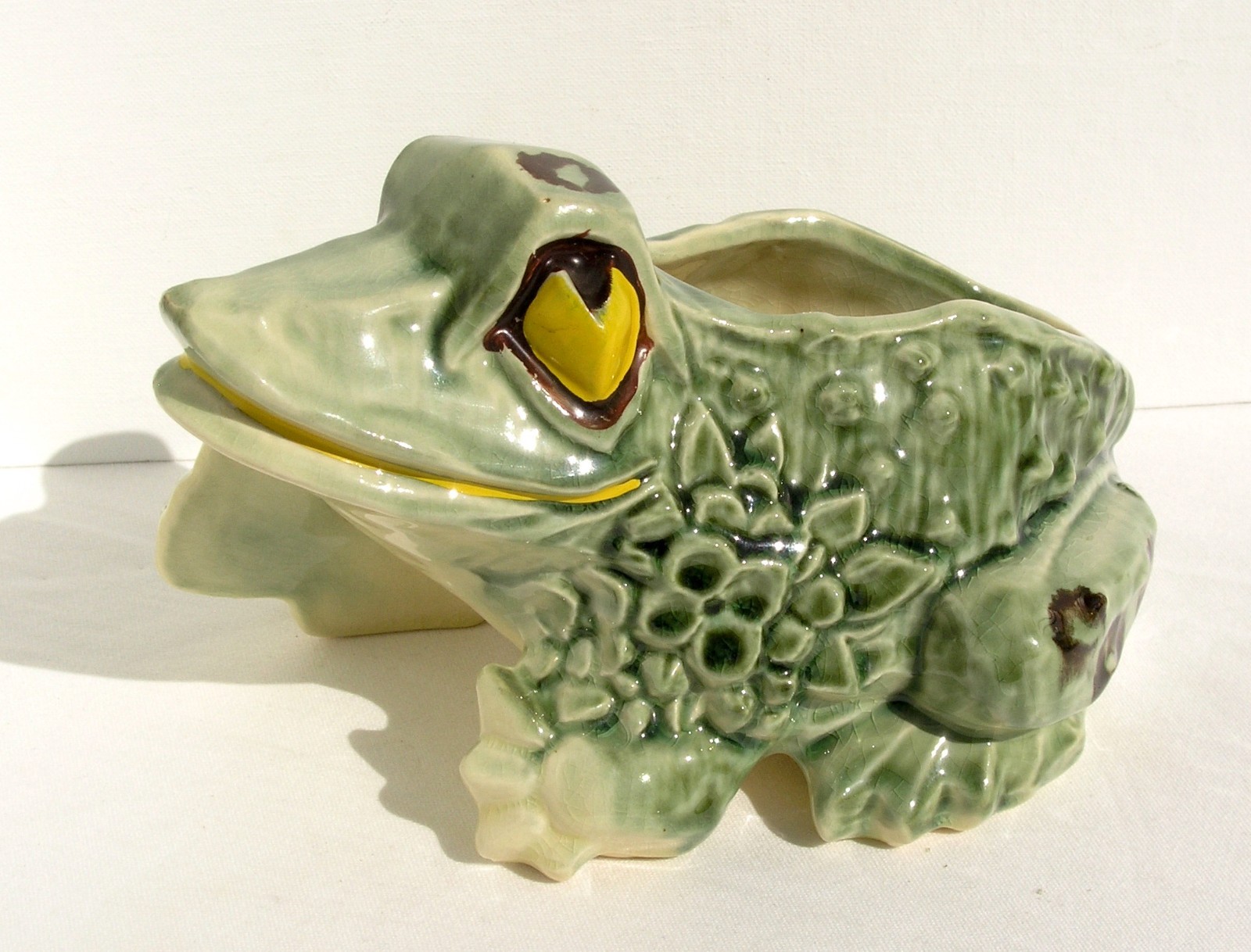 Vintage McCoy 8″ Green Frog Lily Pad Planter