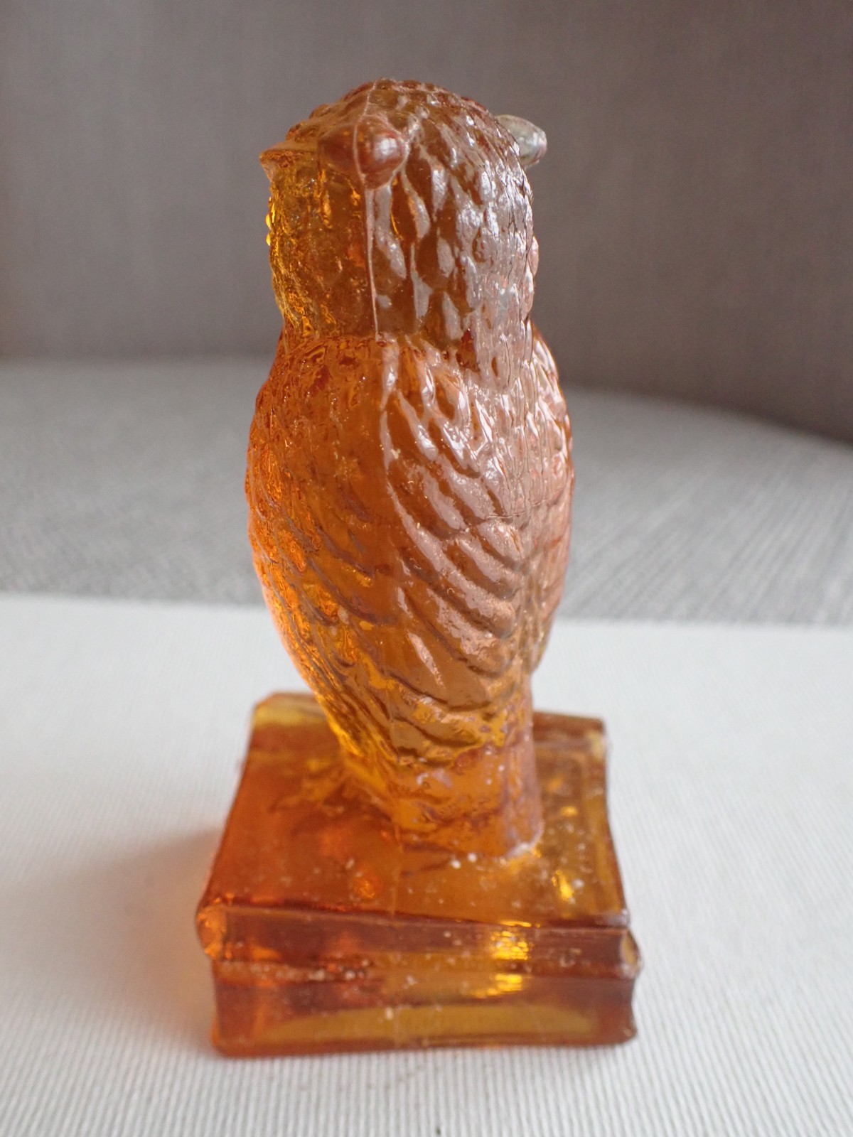 Degenhart Persimmon Glass Owl GLOWS