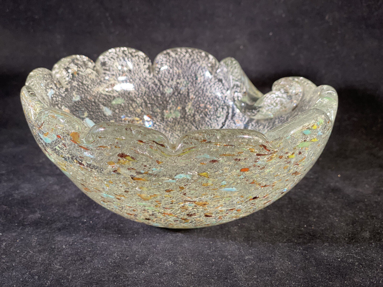 AVeM Shell Form Silver leaf Confetti Bowl In Murano Glass