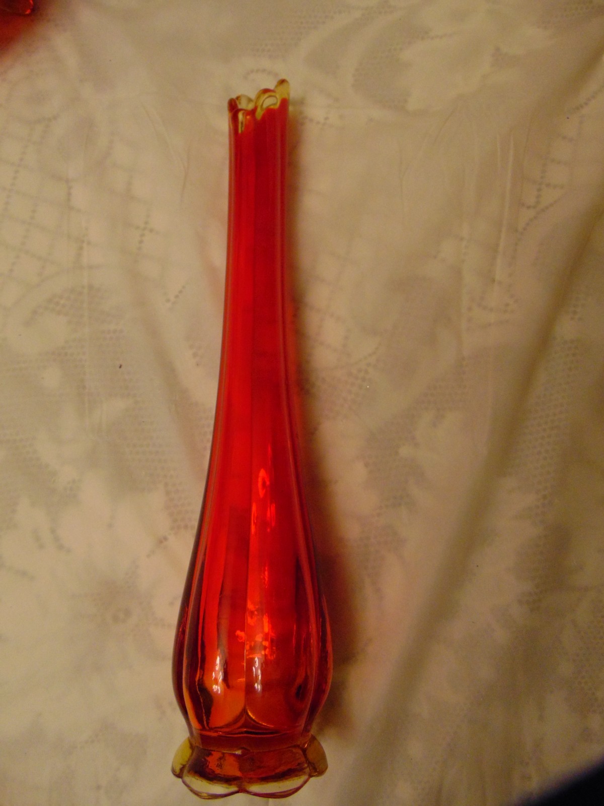 Vintage Amberina Vase L.E.Smith Mid Century Modern 13-1/8 inch 6 Petal