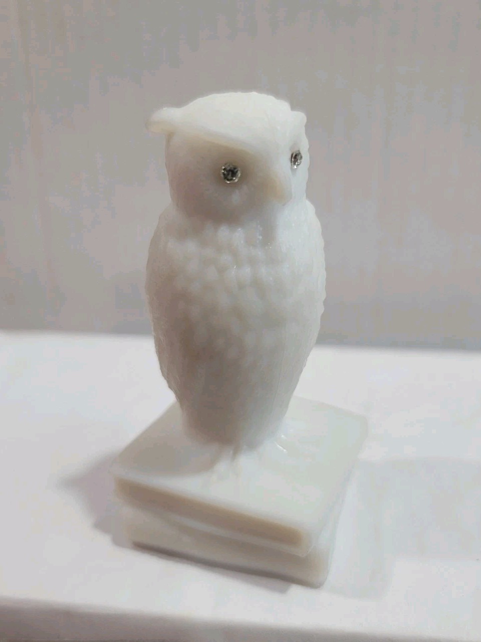 Vintage WESTMORELAND White Frosted Glass Owl On Books Rhinestone Eyes Figurine