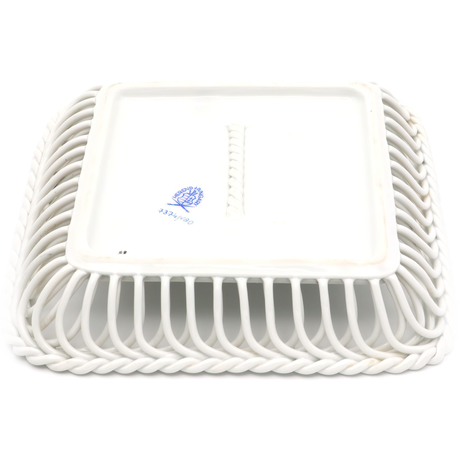 Herend Queen Victoria Open Weave Basket – Vintage Porcelain Centerpiece – Hand P