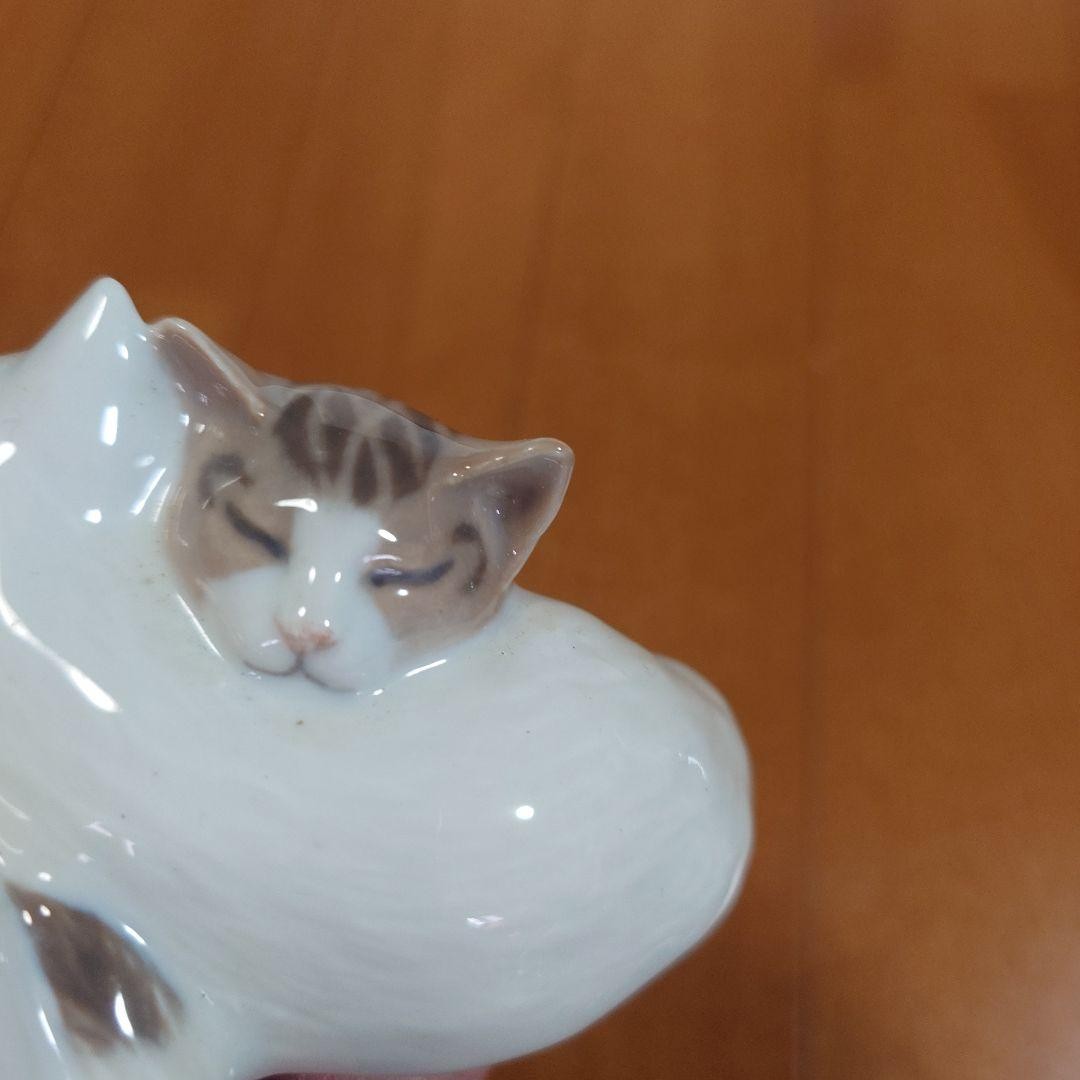 Royal Copenhagen Sleeping Kittens Three Cat Elegant Graceful Formal Luxury Japan