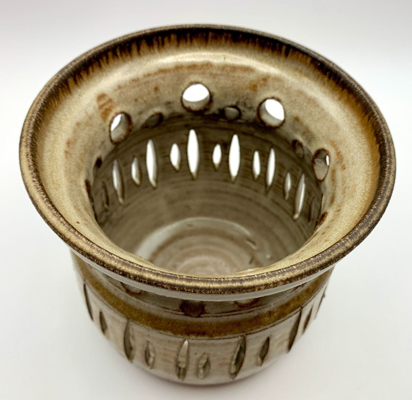 Stoneware Art Pottery Cut Out Luminary Candle Holder Tan 4.5″ Tall Artist Signed